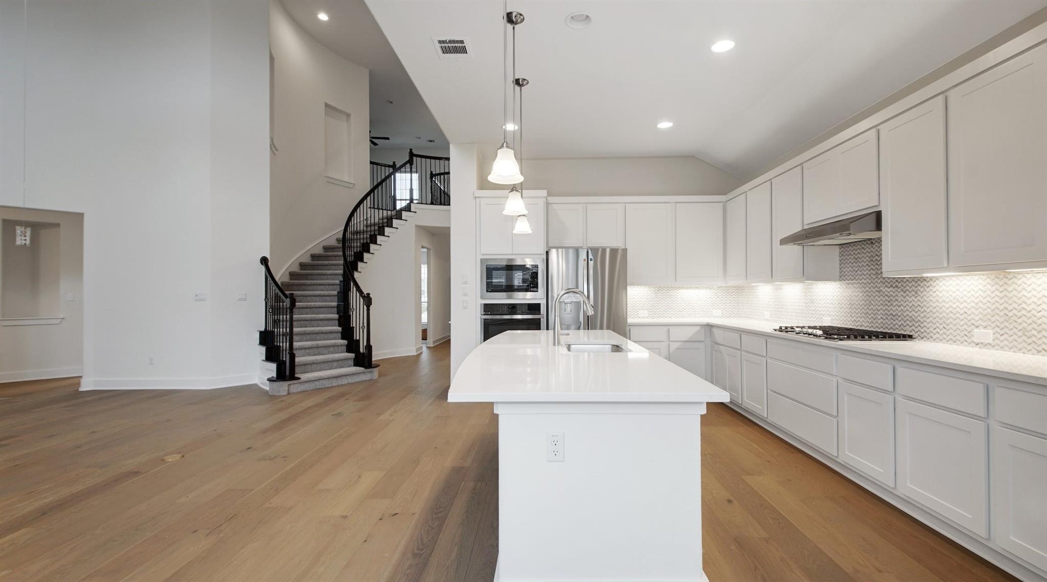 213 Poole Ln, Liberty Hill, TX 78642