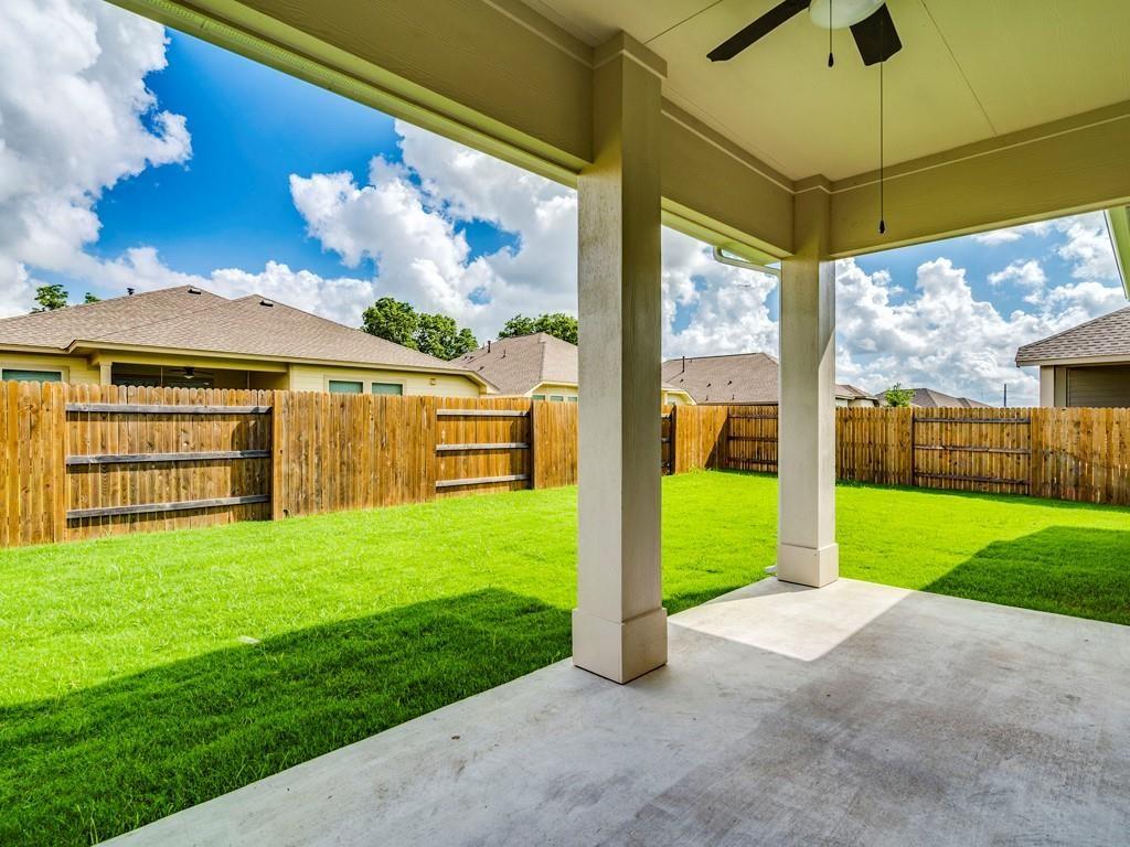 270 Rimrock Ct, Bastrop, TX 78602