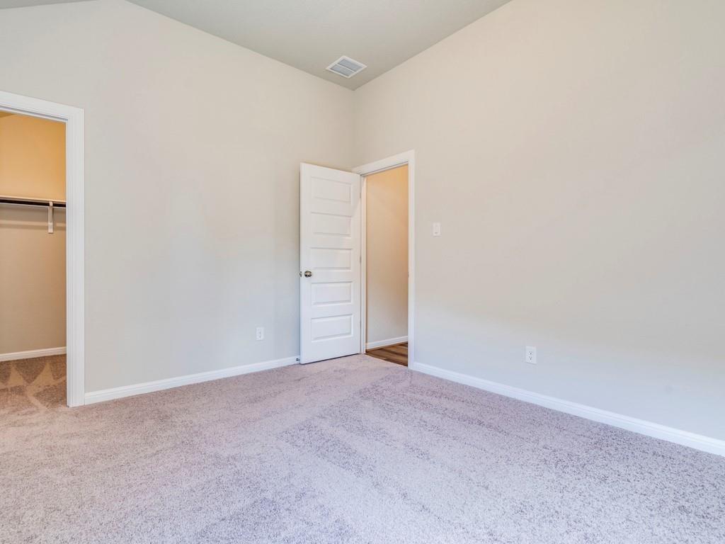 270 Rimrock Ct, Bastrop, TX 78602