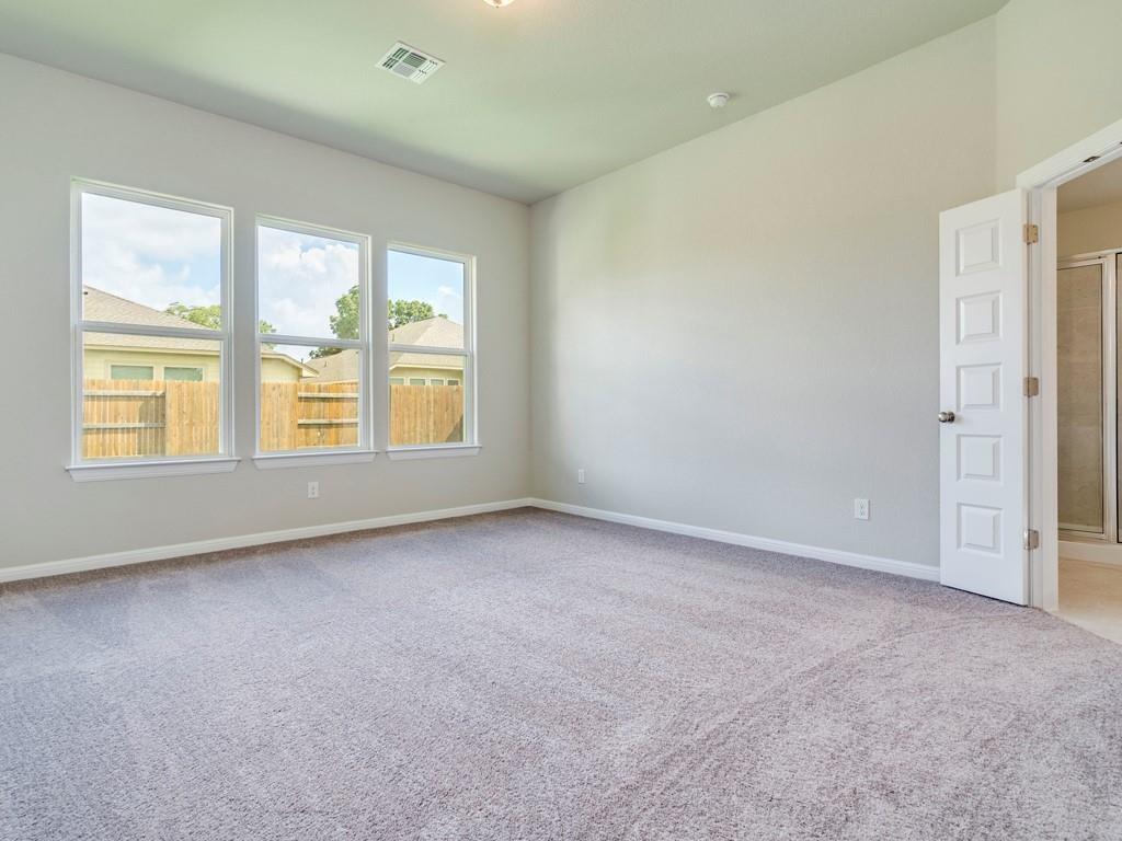 270 Rimrock Ct, Bastrop, TX 78602