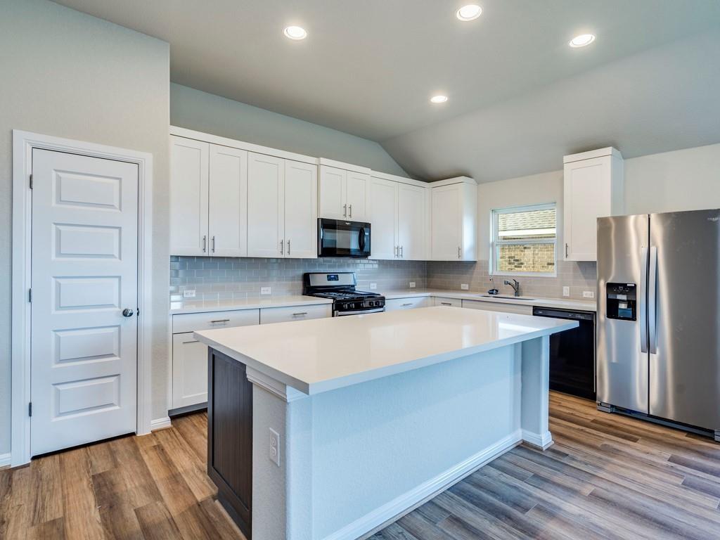 270 Rimrock Ct, Bastrop, TX 78602
