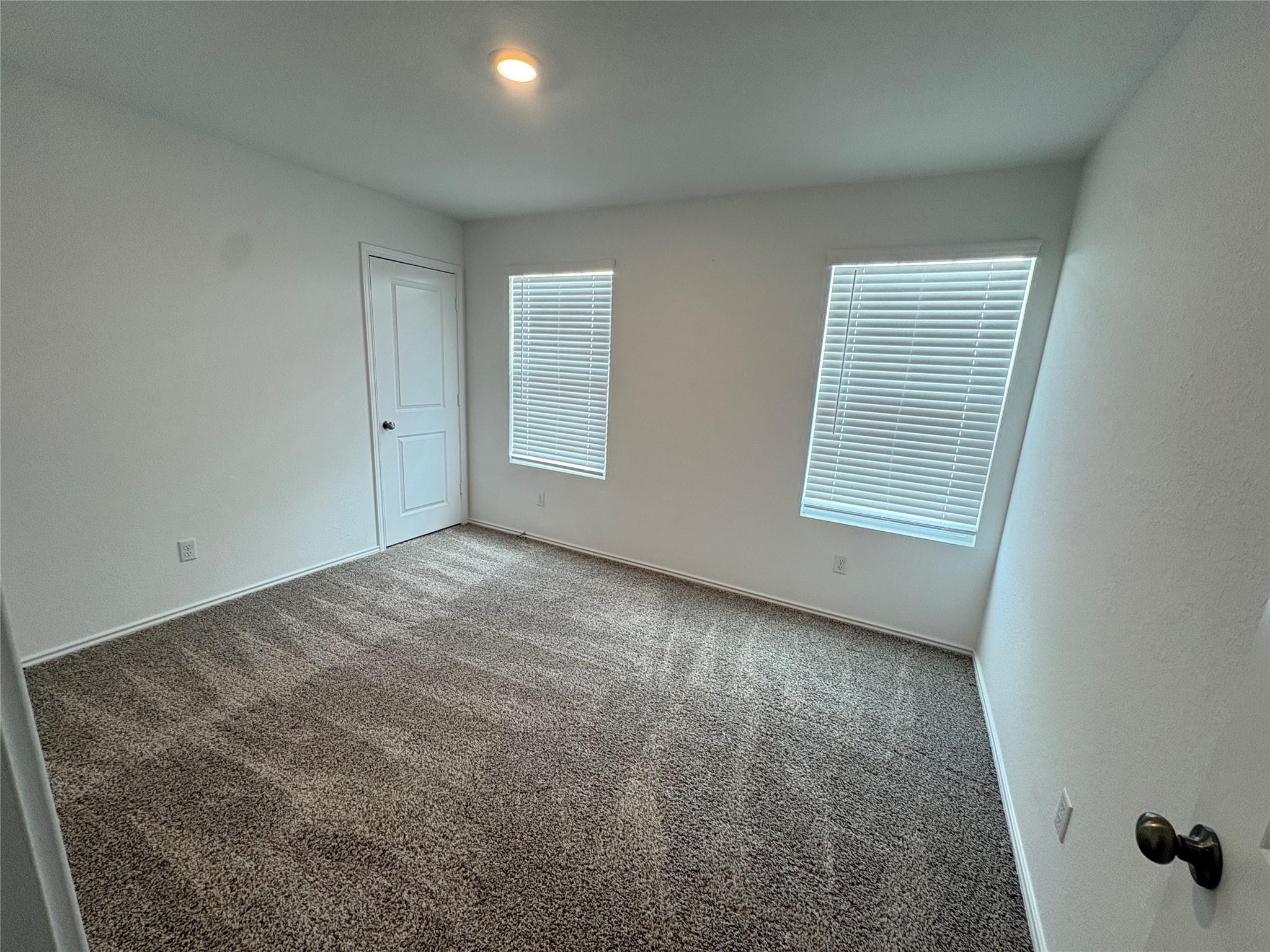 566 Gabbro Gdns, Maxwell, TX 78656