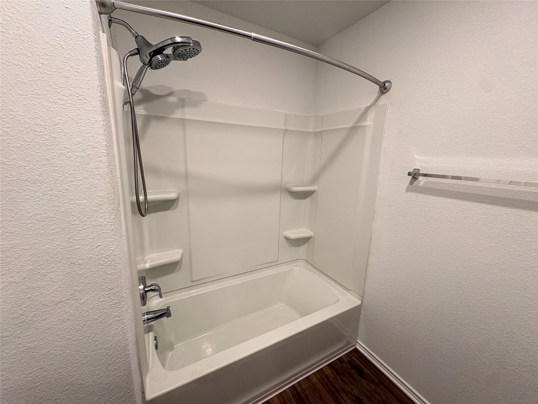 566 Gabbro Gdns, Maxwell, TX 78656