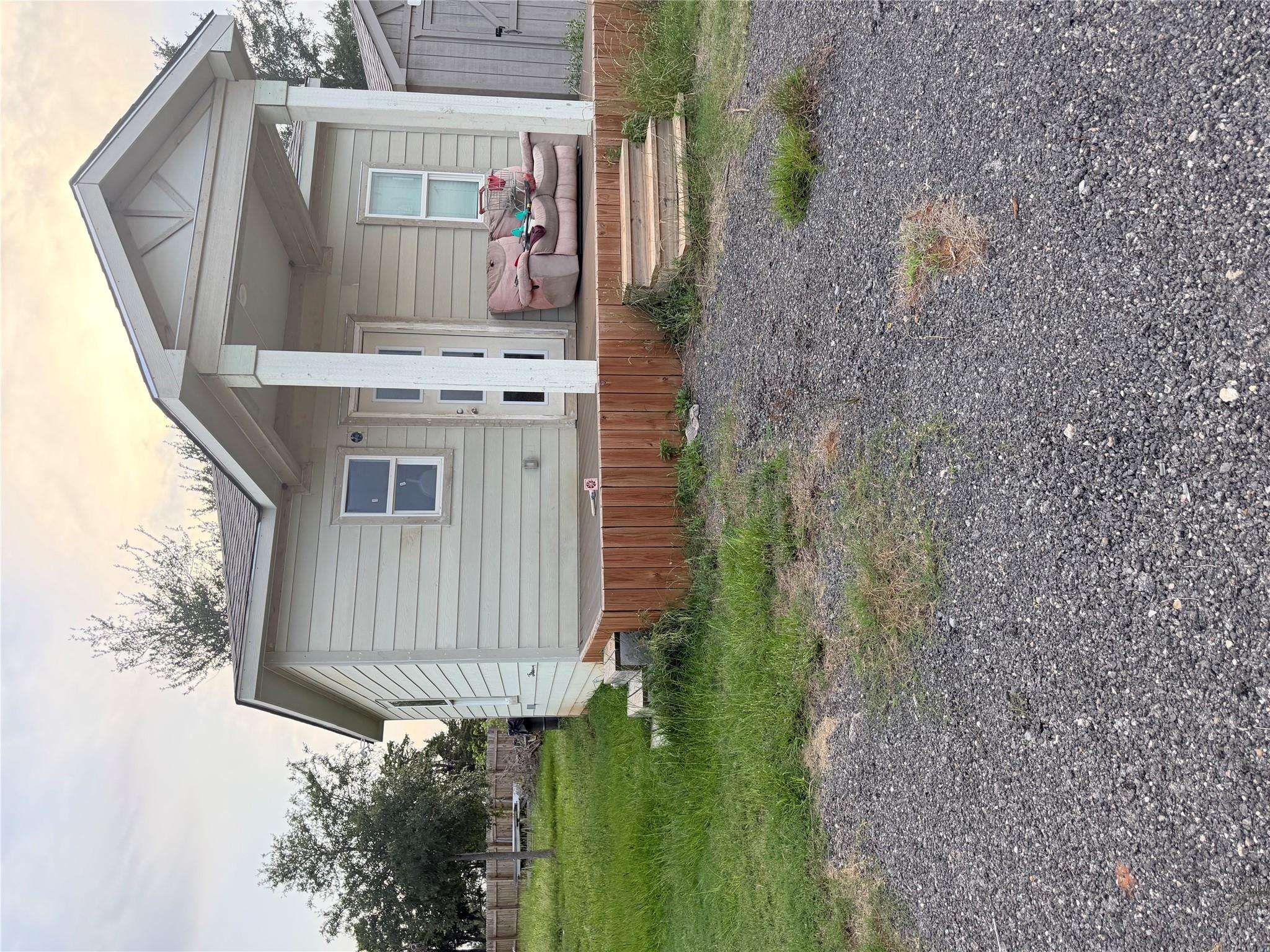 140 Arosa Dr, Elgin, TX 78621