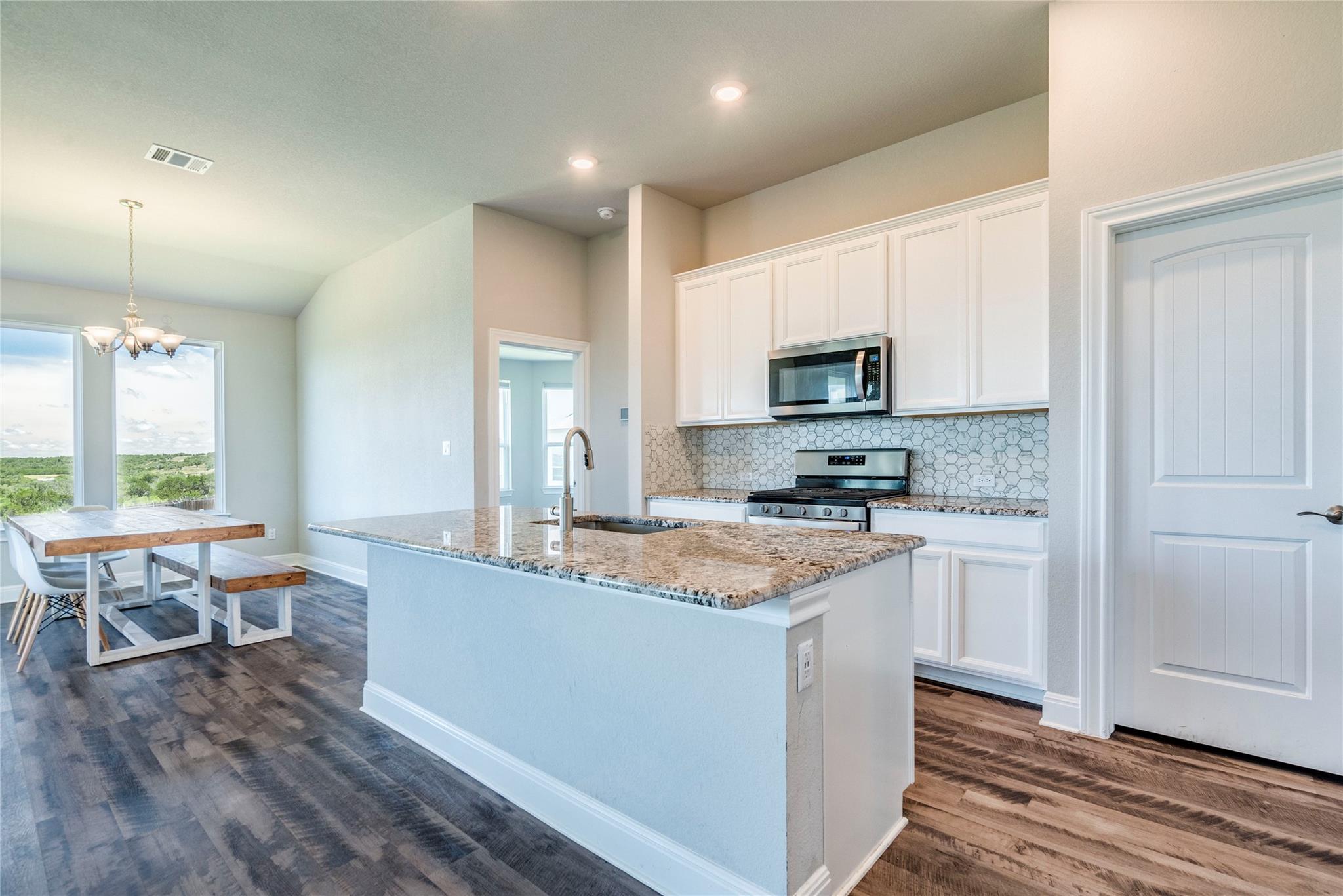 130 Sierra Blanca Rd, Dripping Springs, TX 78620