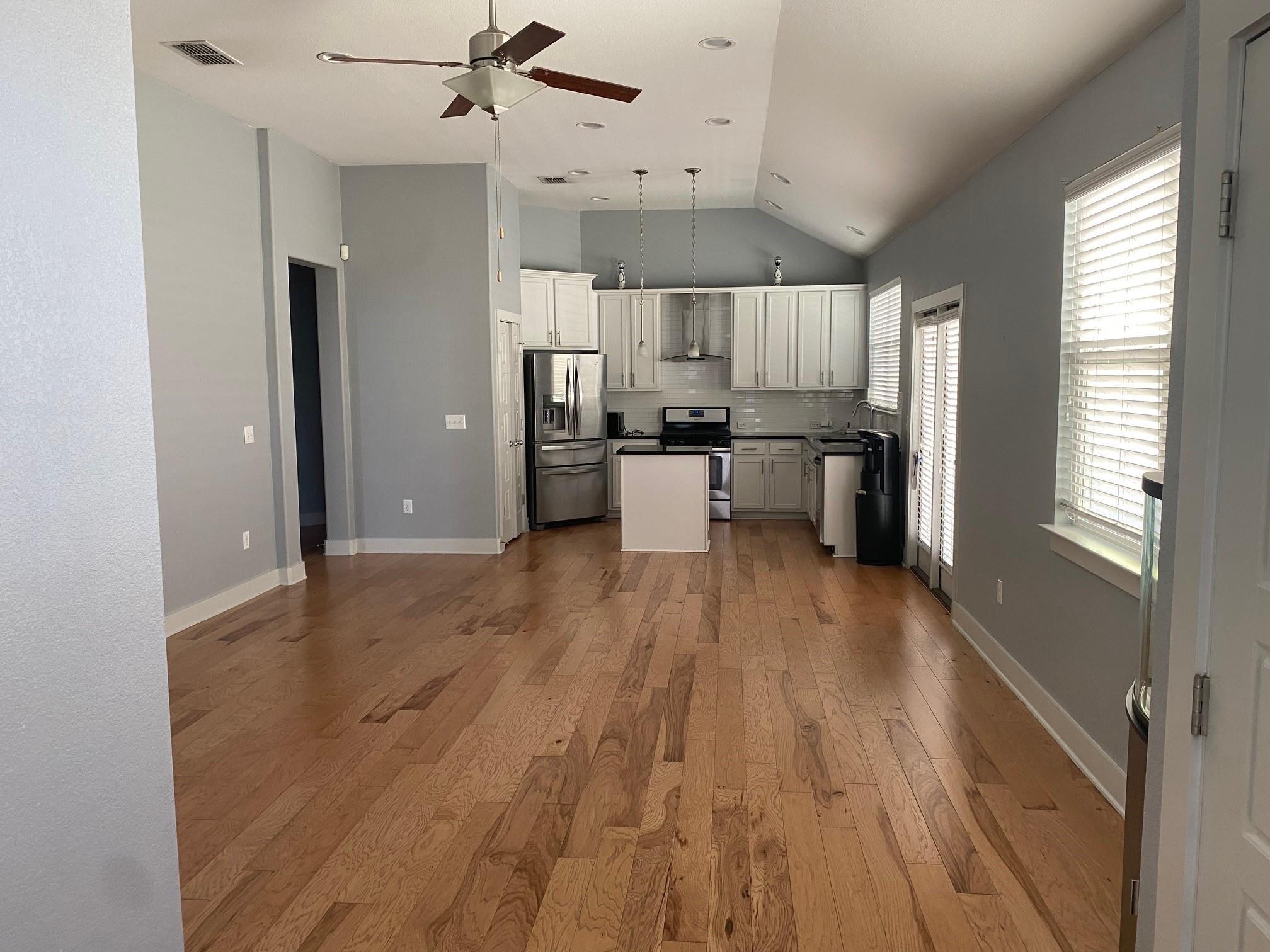 7205 Tybalt St, Austin, TX 78741
