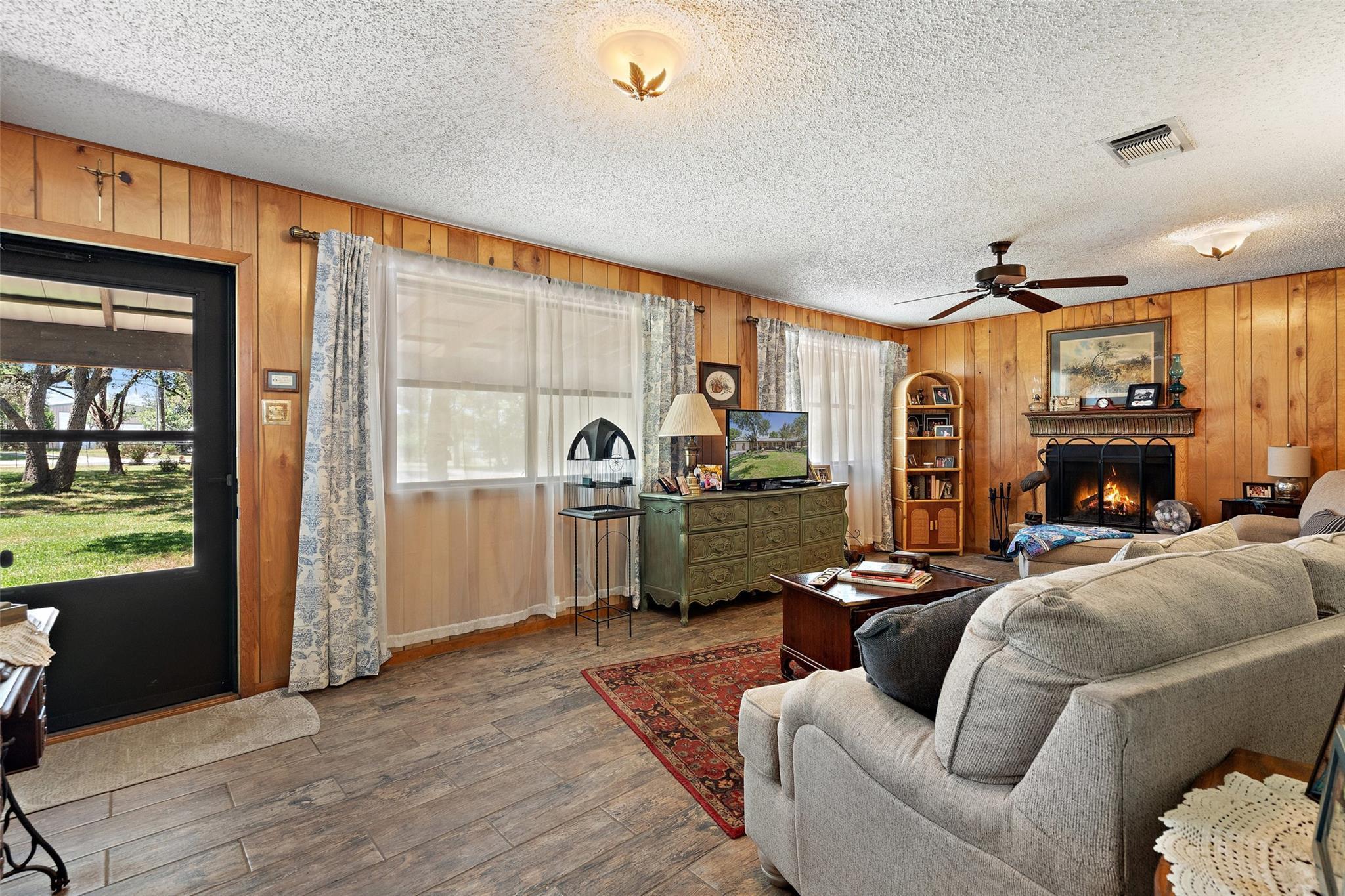 491 Lone Oak Rd, New Braunfels, TX 78132