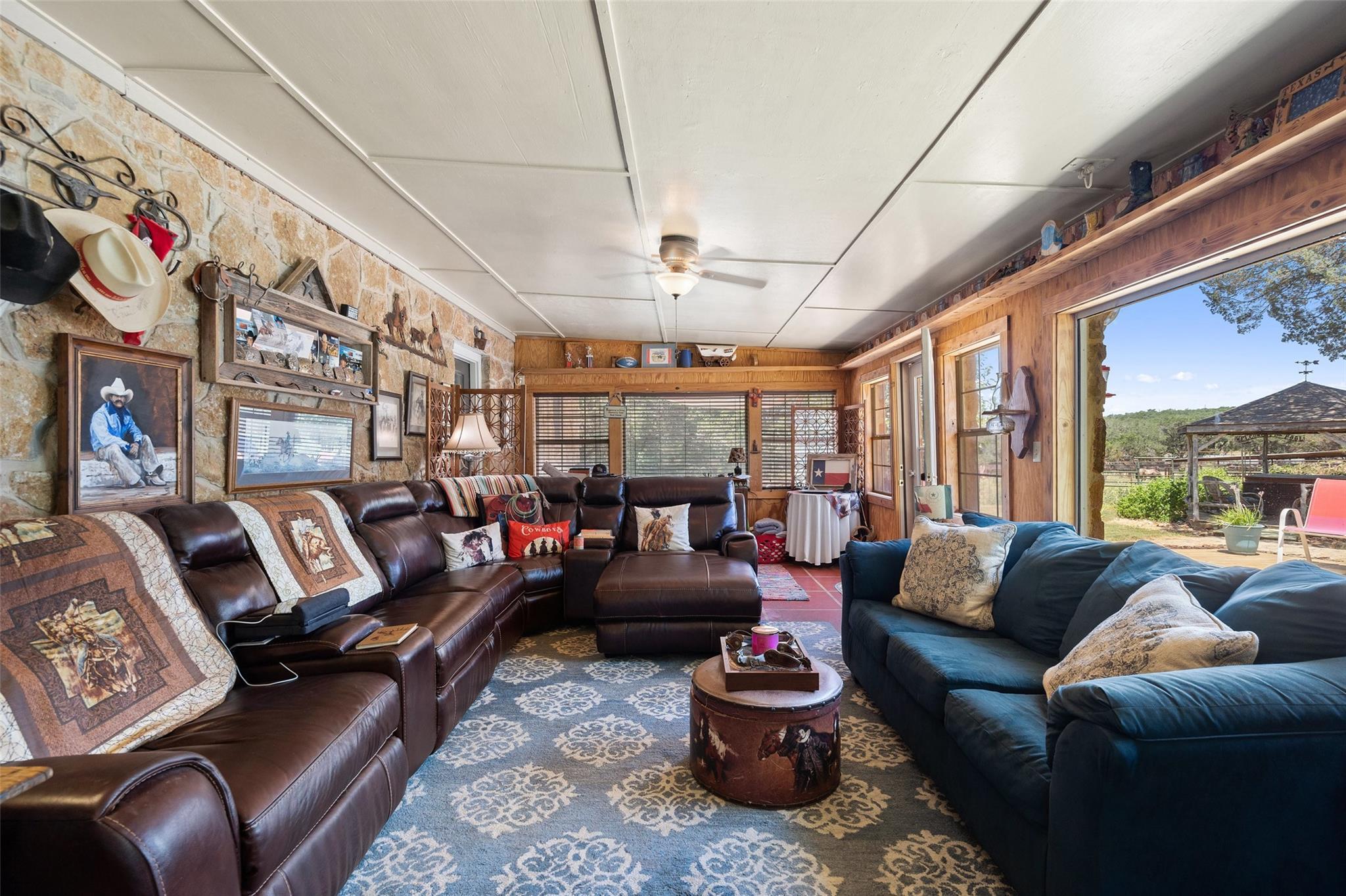 491 Lone Oak Rd, New Braunfels, TX 78132