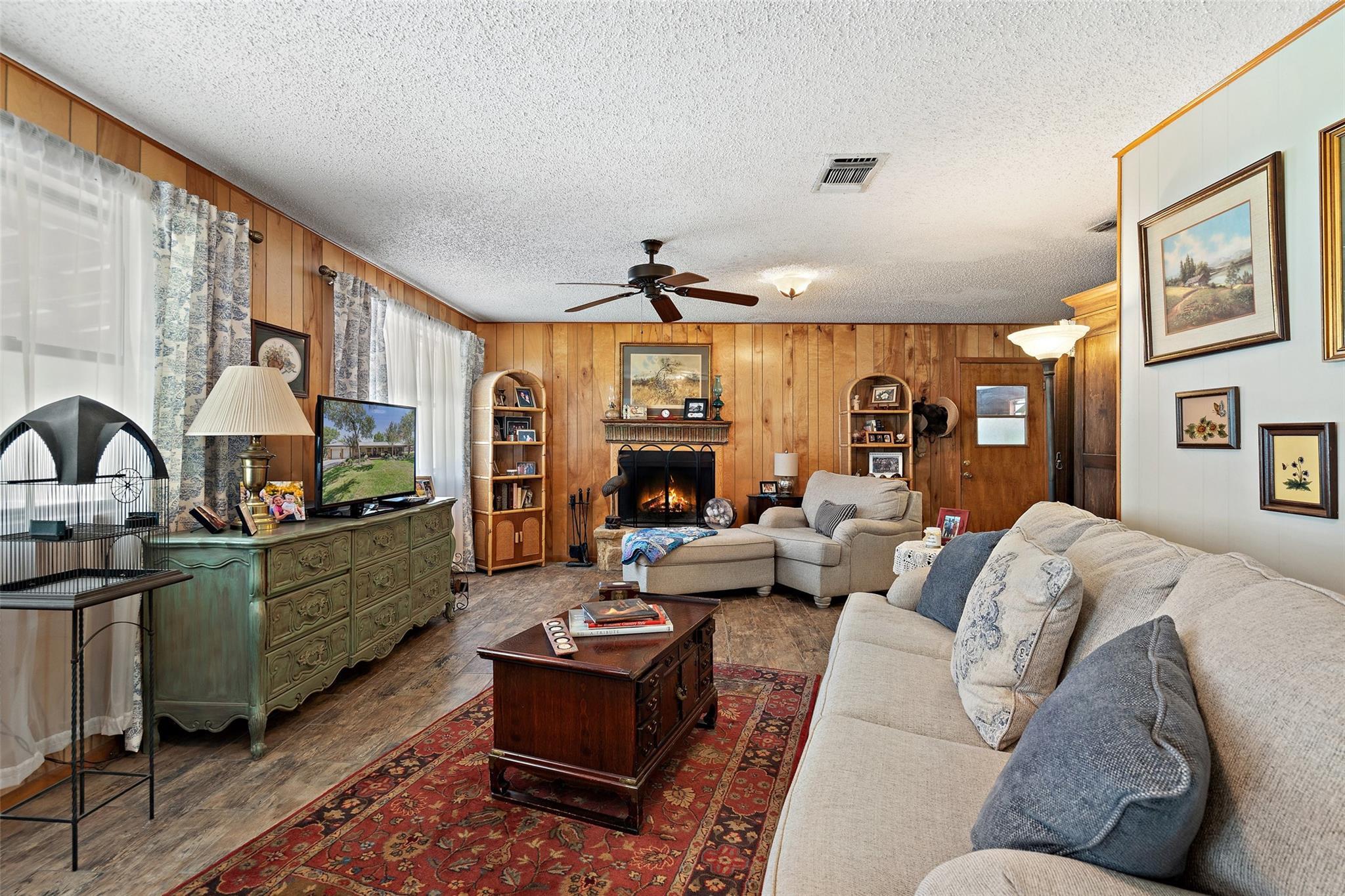 491 Lone Oak Rd, New Braunfels, TX 78132