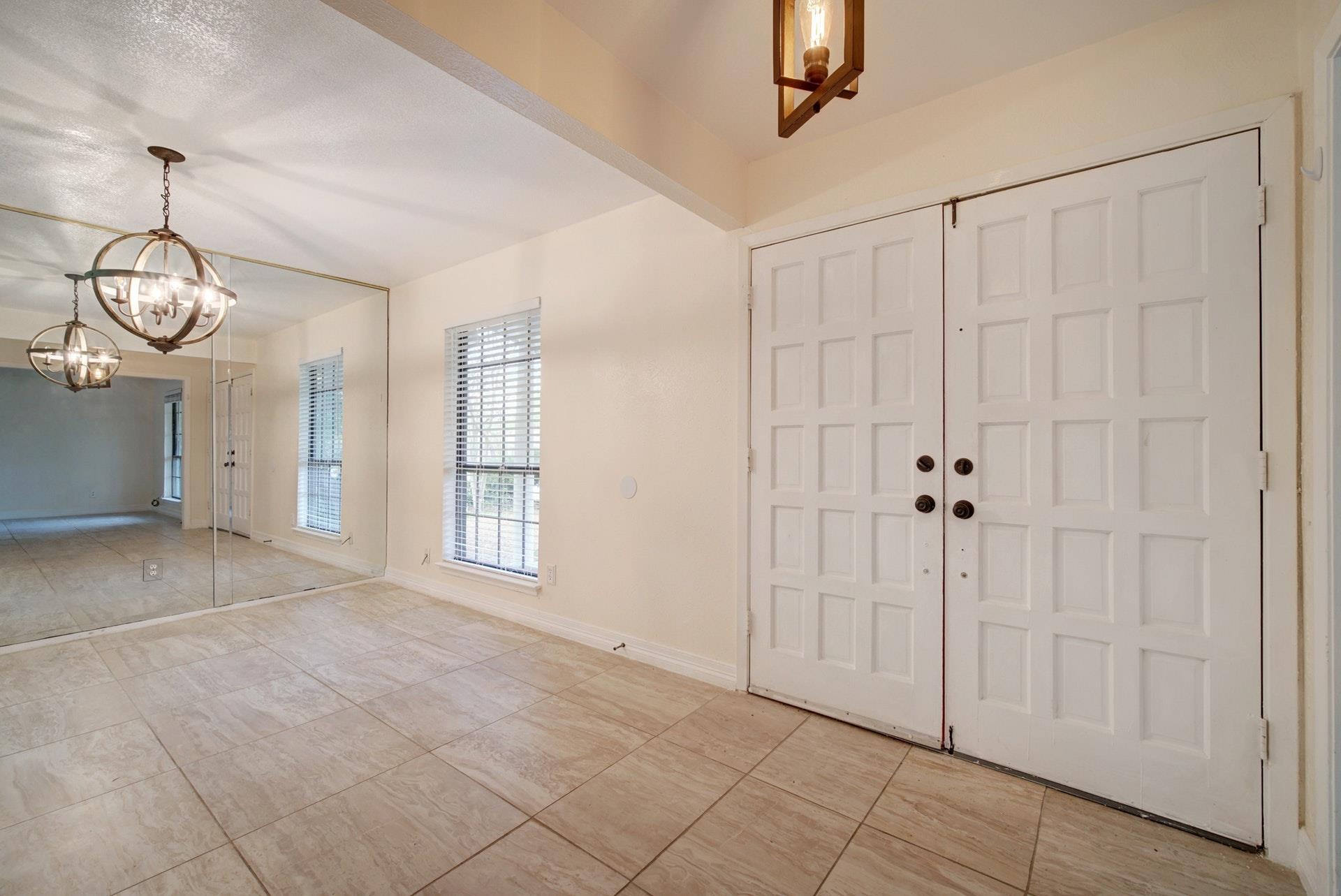 10509 Doering Ln, Austin, TX 78750