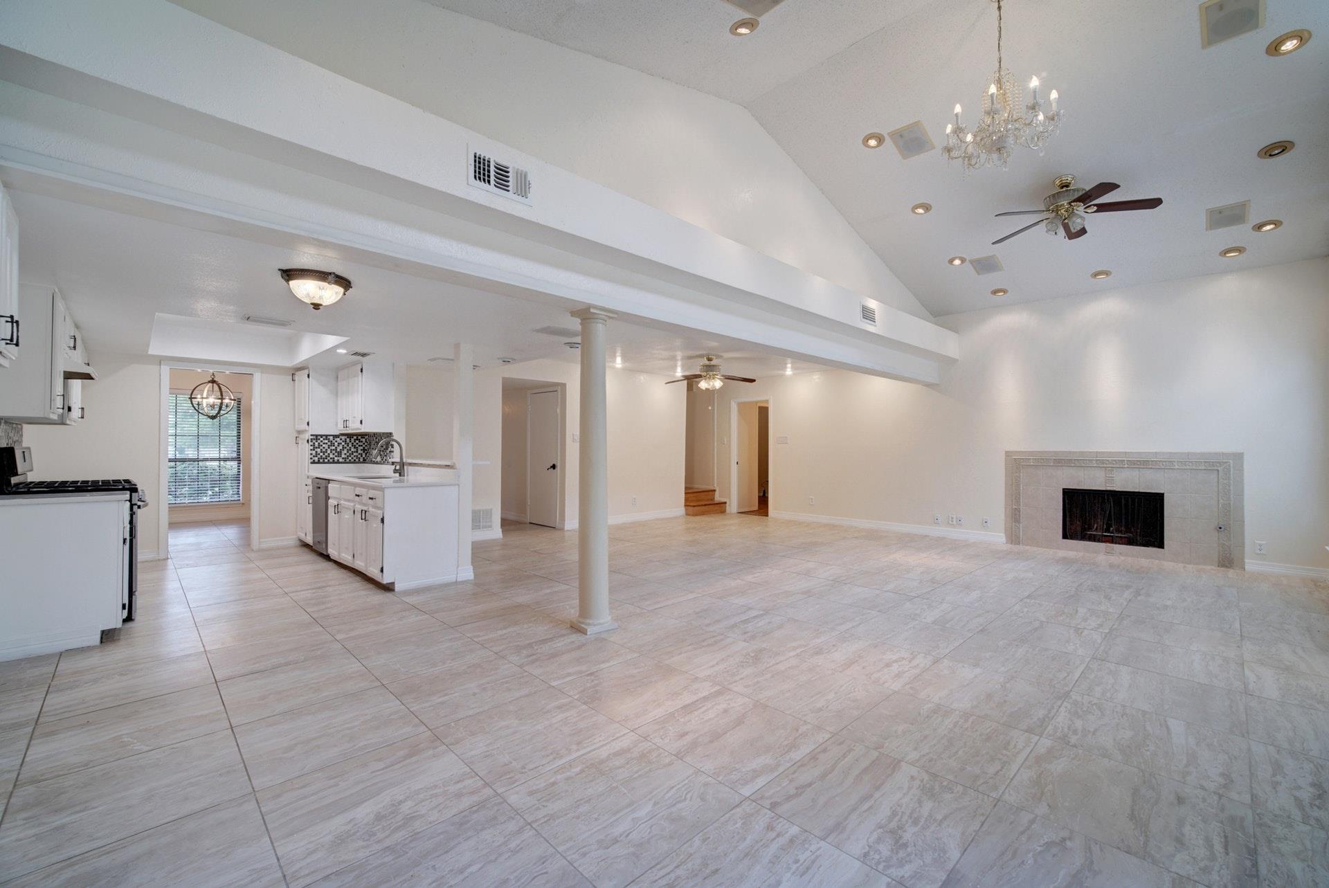10509 Doering Ln, Austin, TX 78750