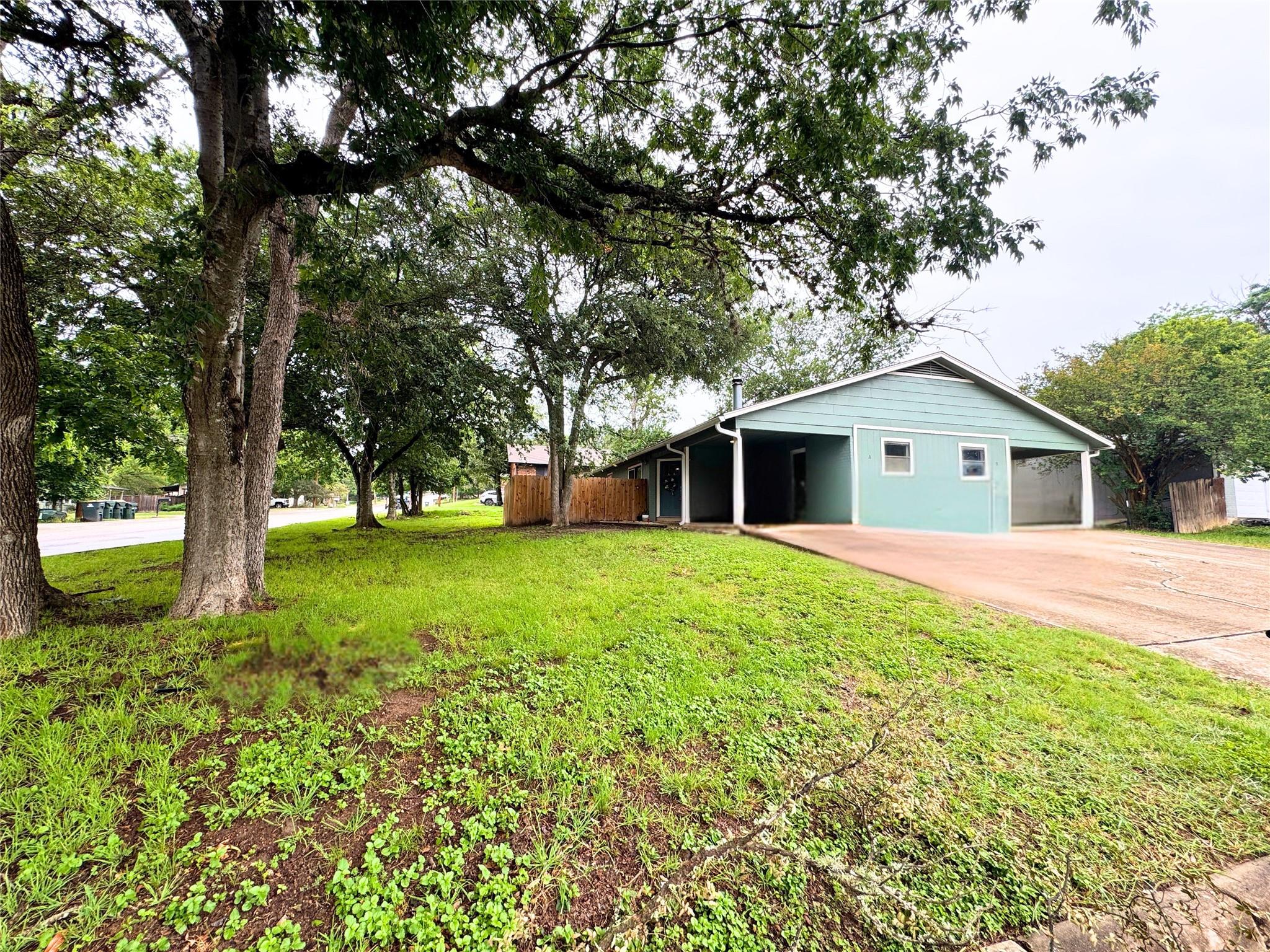 1012 Allen St, San Marcos, TX 78666