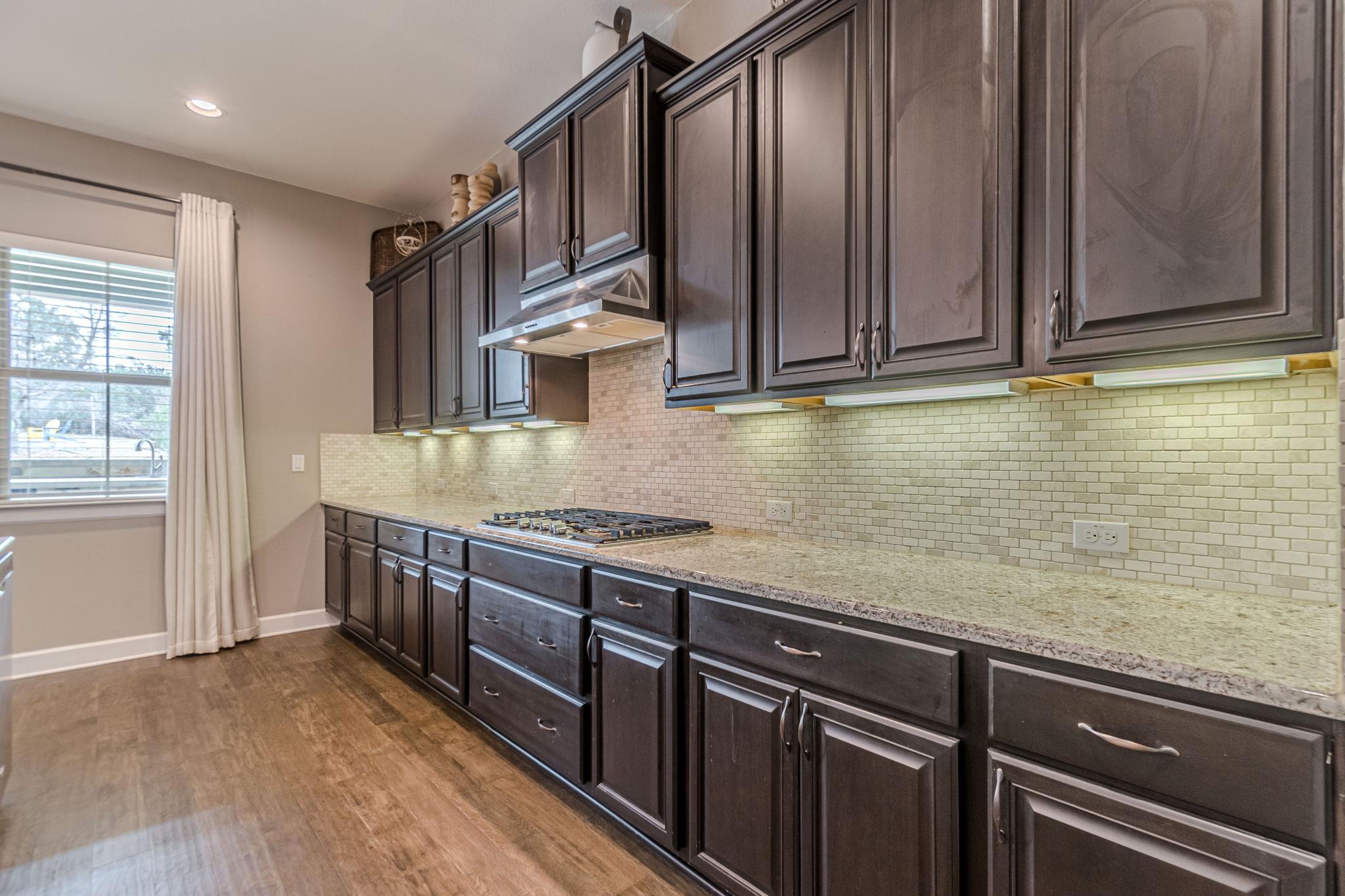 112 Laughing Pear Dr, San Marcos, TX 78666