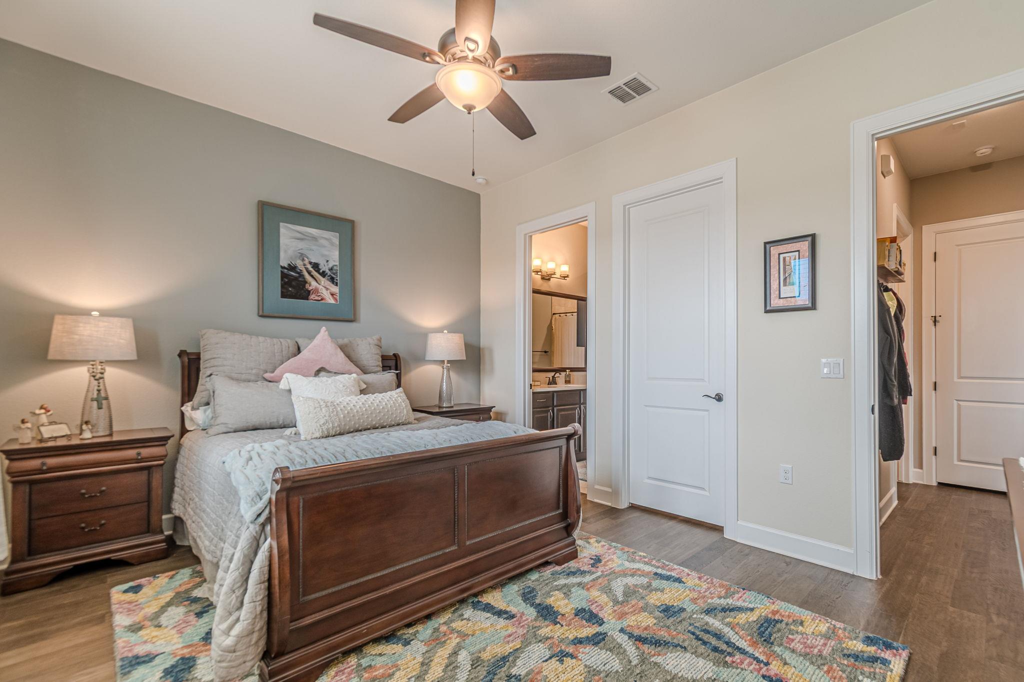 112 Laughing Pear Dr, San Marcos, TX 78666