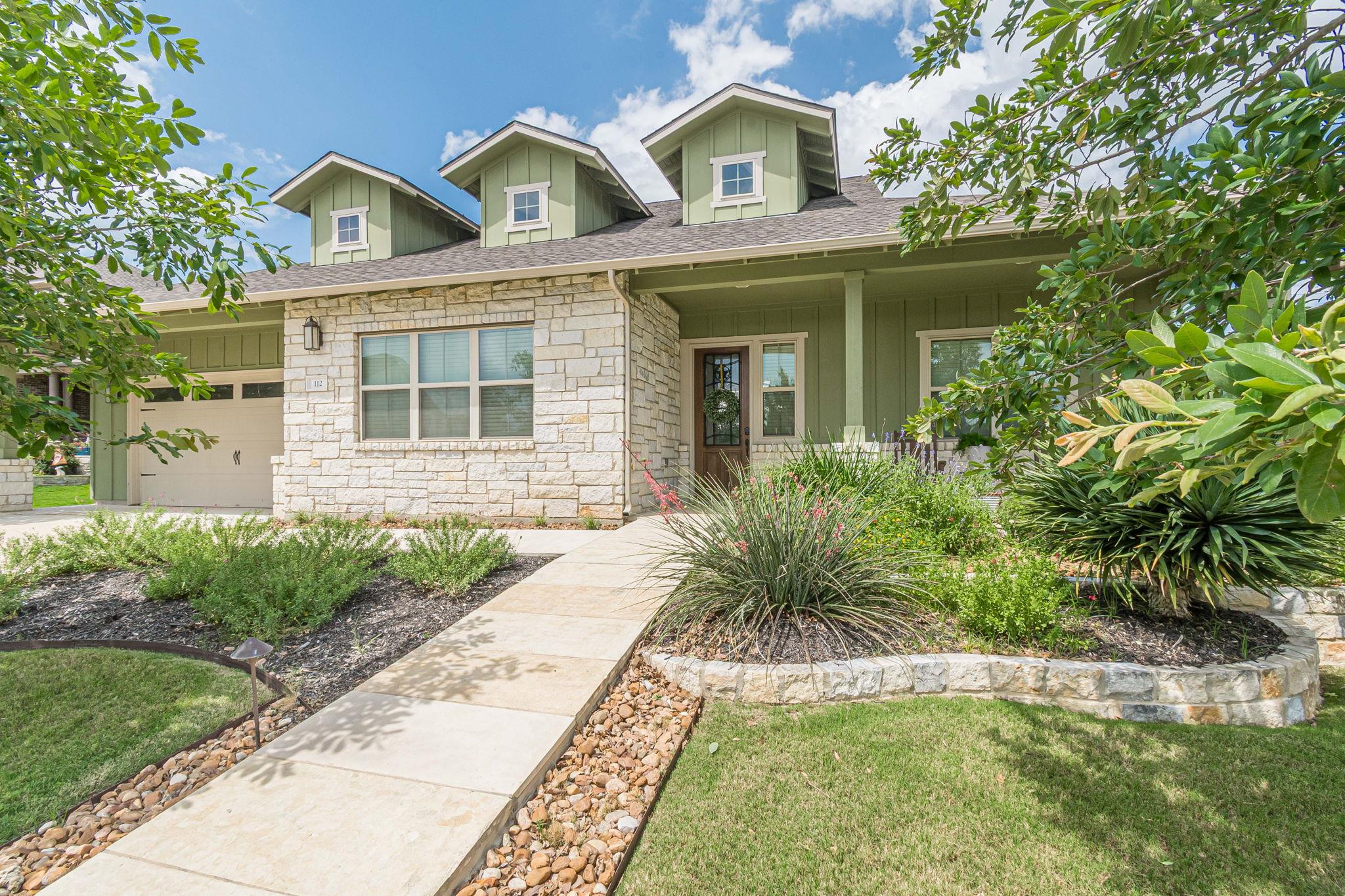 112 Laughing Pear Dr, San Marcos, TX 78666