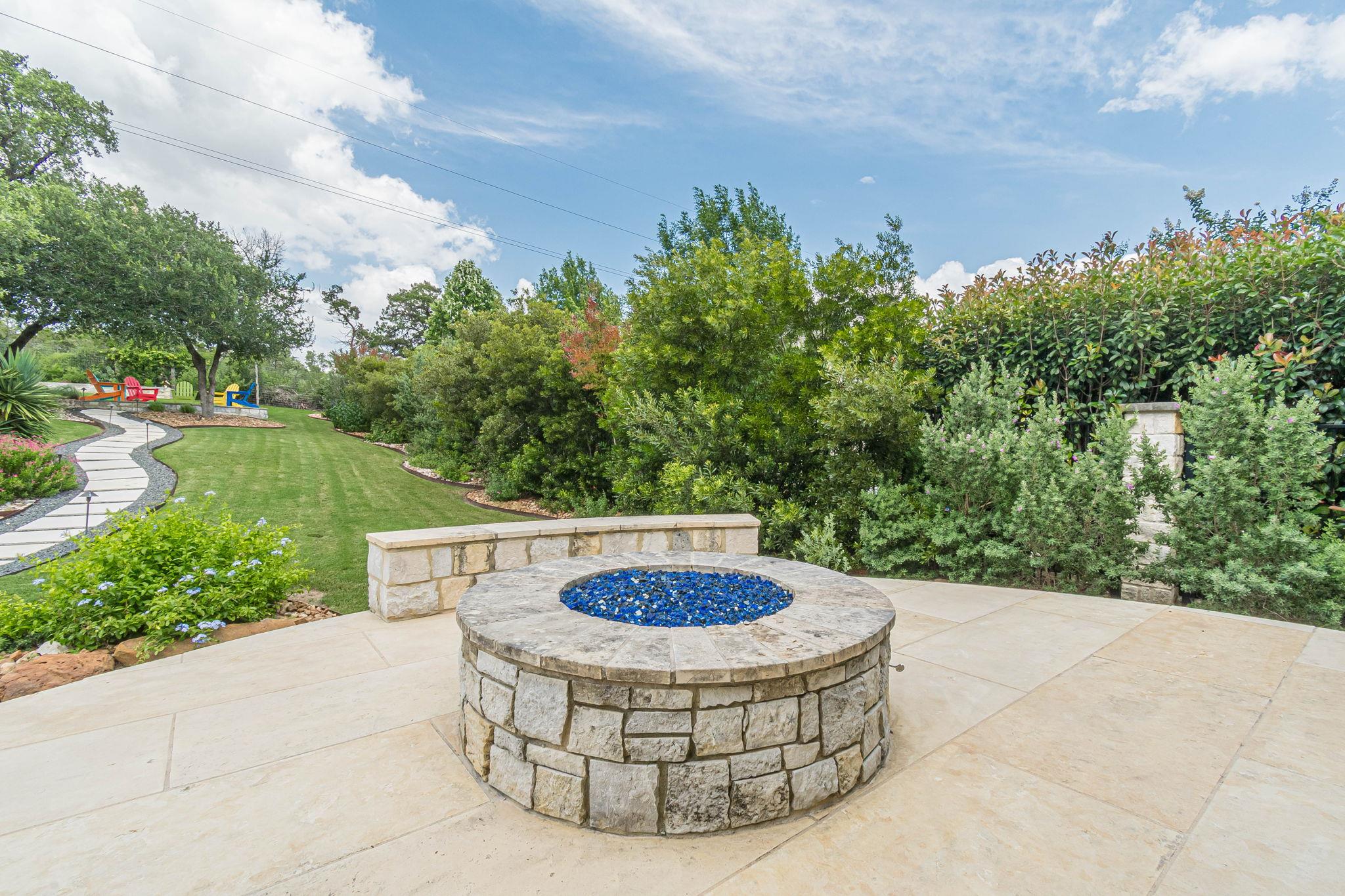 112 Laughing Pear Dr, San Marcos, TX 78666