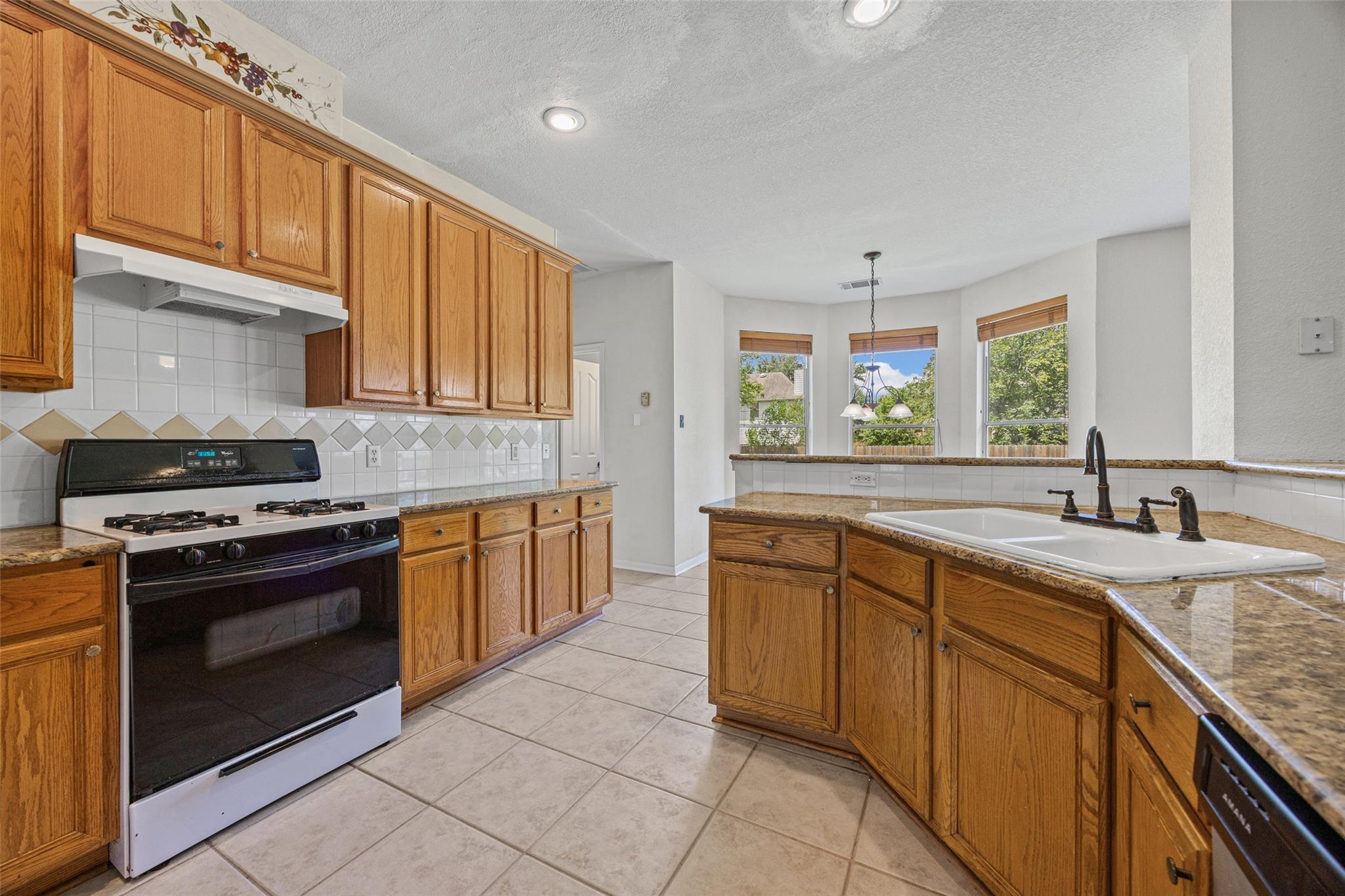 402 Autumn Trl, Georgetown, TX 78626