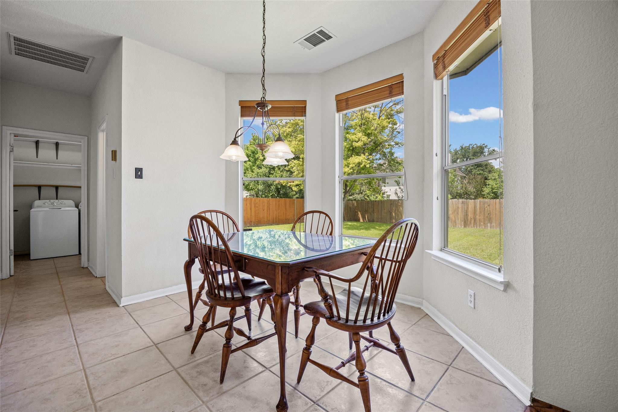 402 Autumn Trl, Georgetown, TX 78626