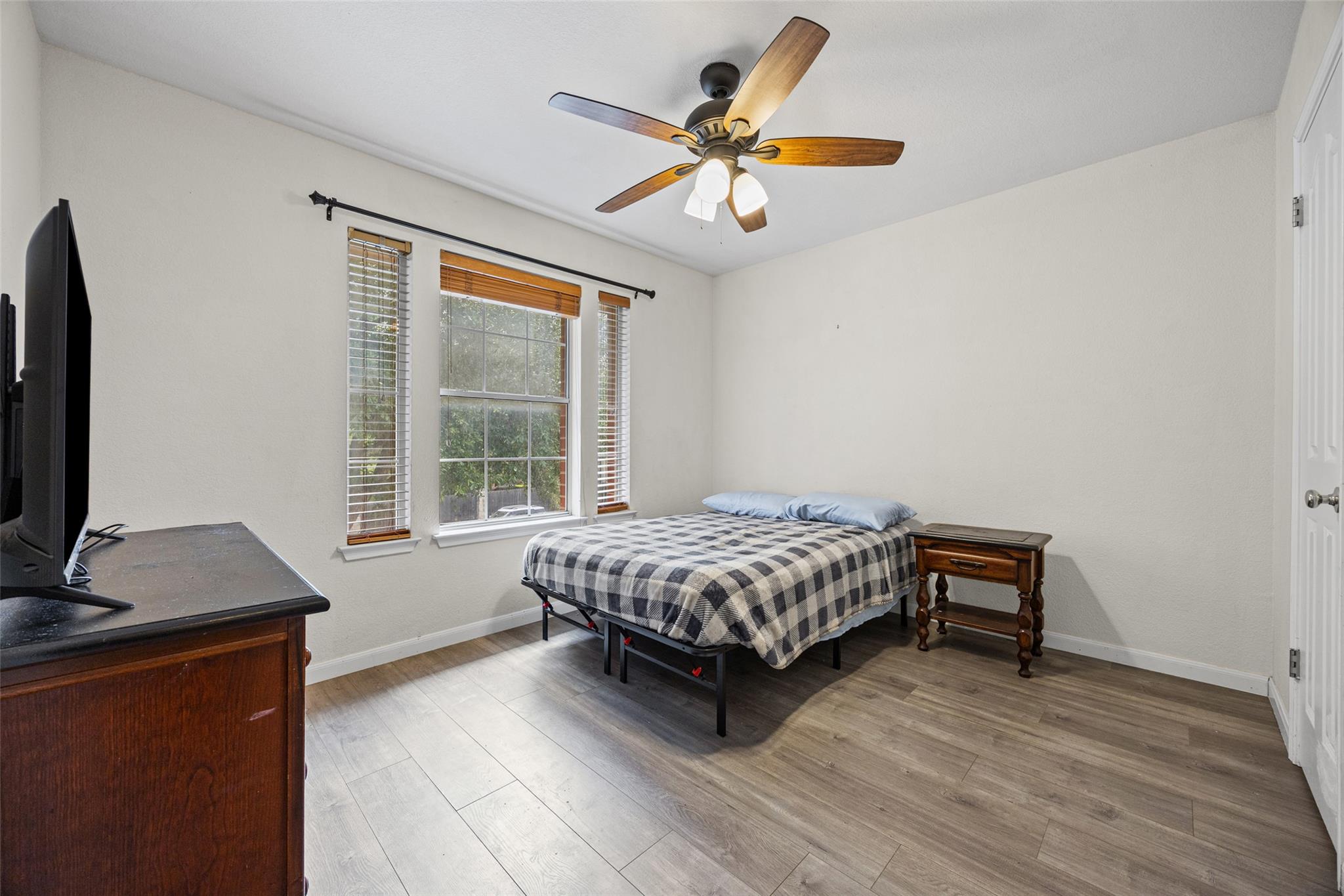 402 Autumn Trl, Georgetown, TX 78626