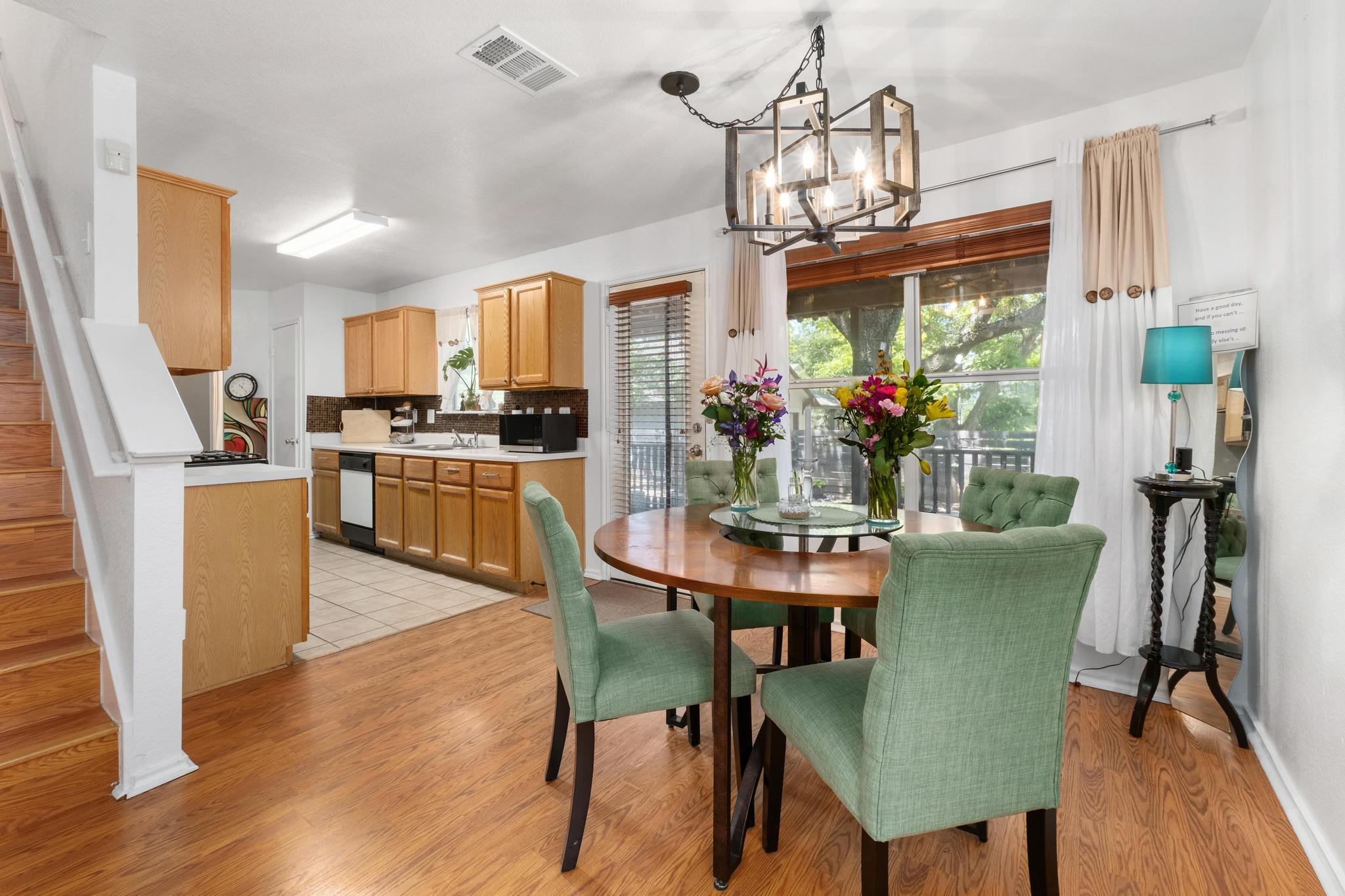 1184 Waller St, Austin, TX 78702