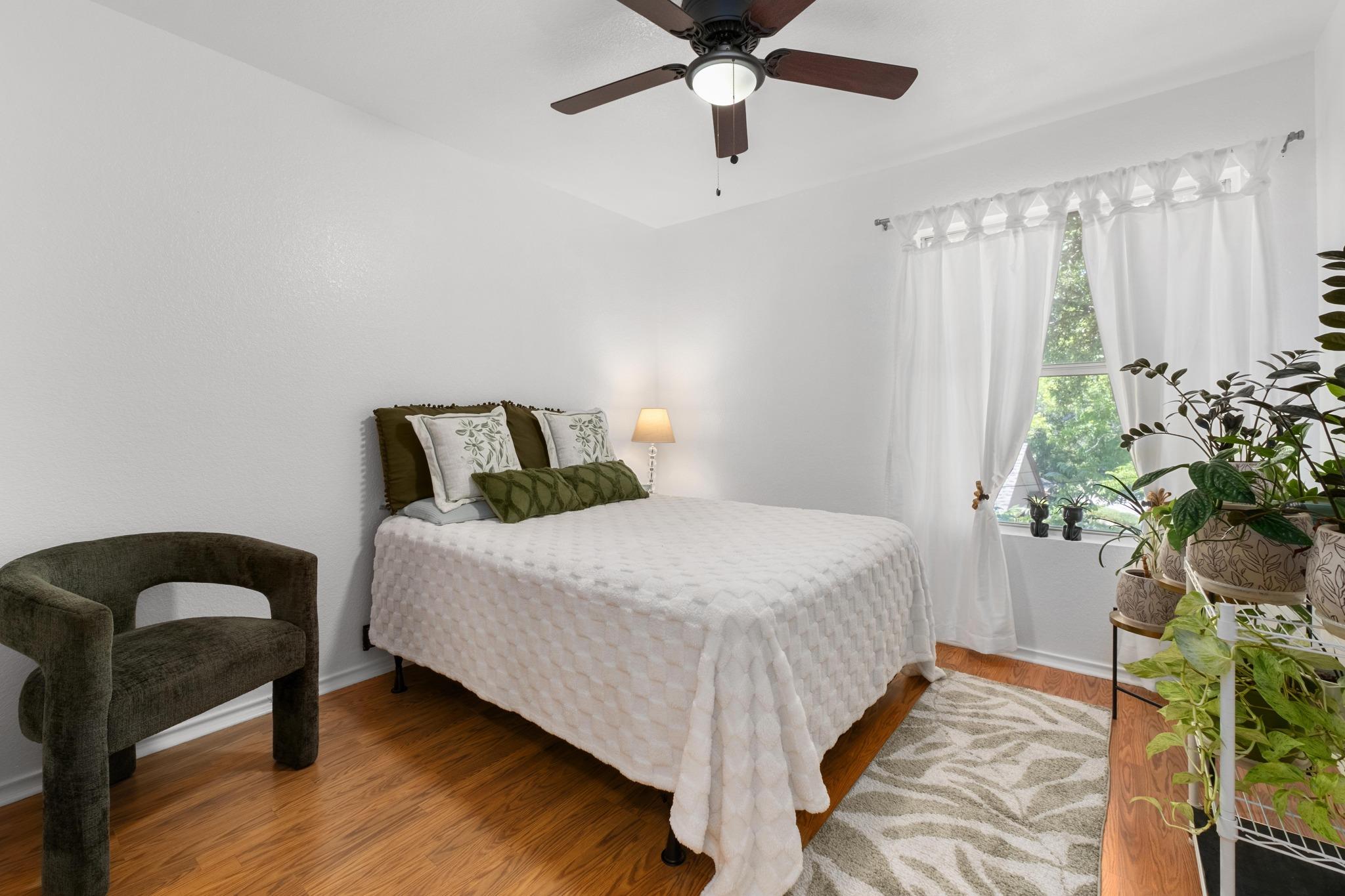 1184 Waller St, Austin, TX 78702