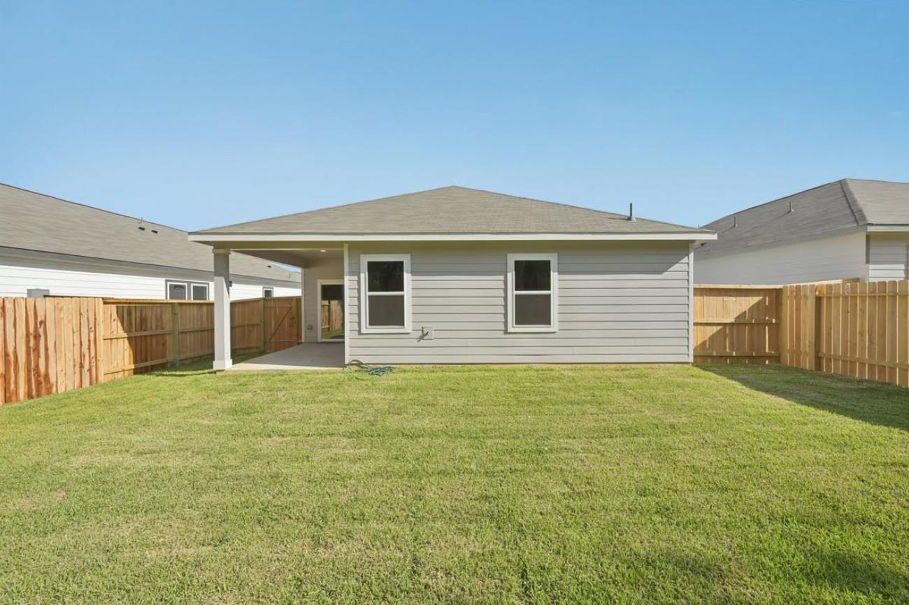 12804 Kentucky Warbler Dr, Buda, TX 78610