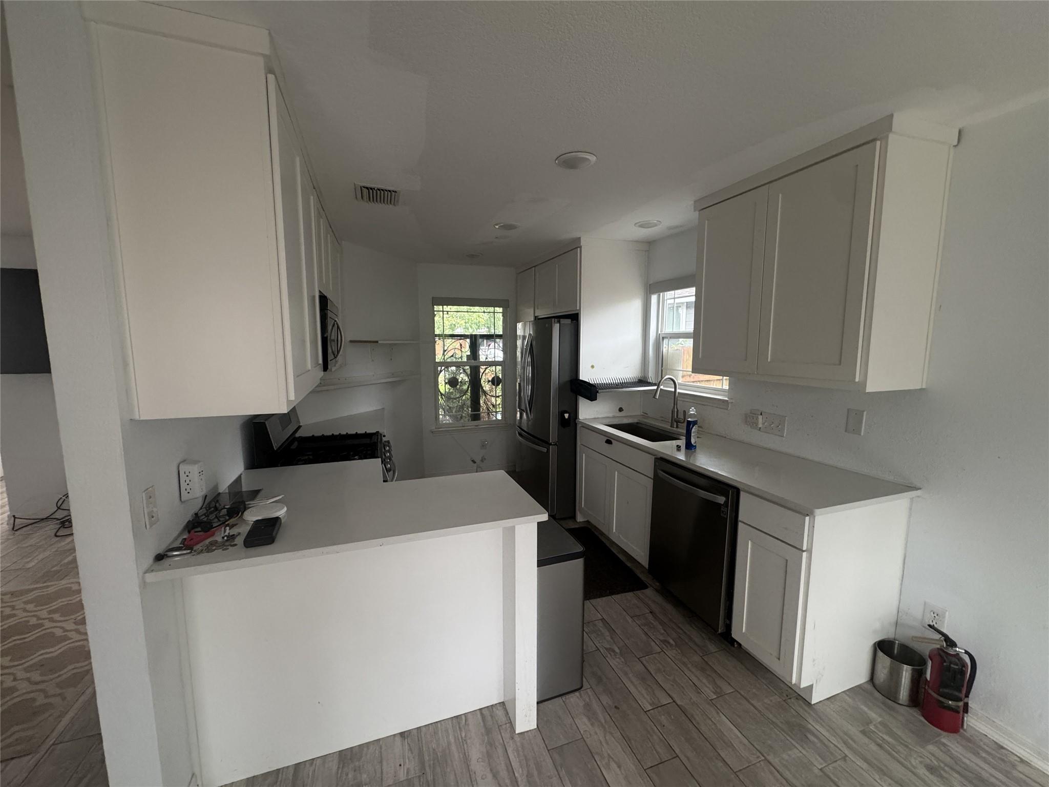 5814 Shreveport Dr, Austin, TX 78727