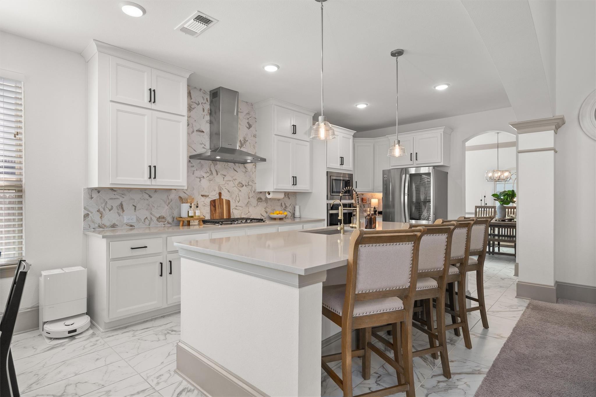 209 Rio Ranchero Rd, Georgetown, TX 78628