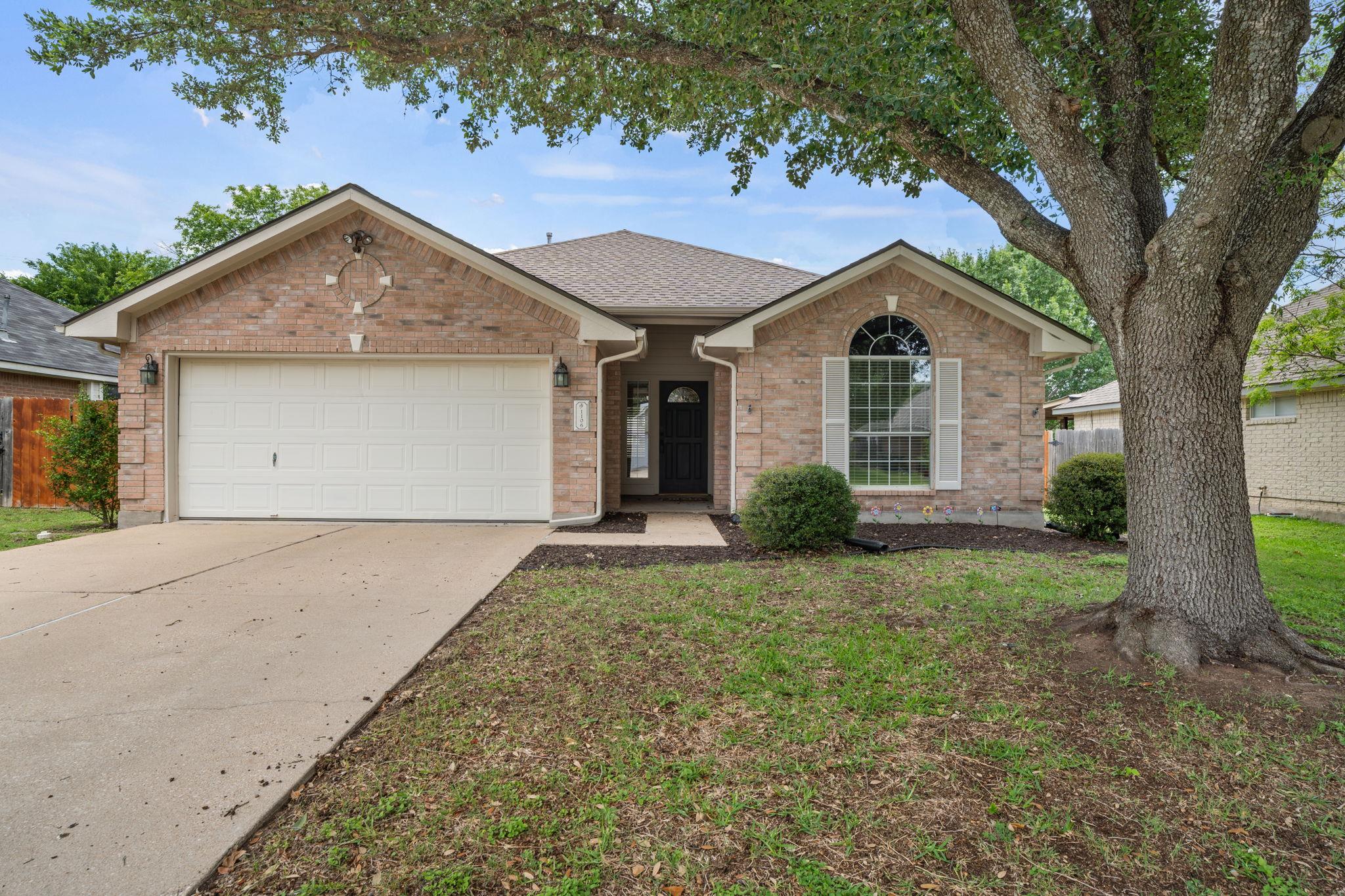 1106 Woodview Dr, Leander, TX 78641