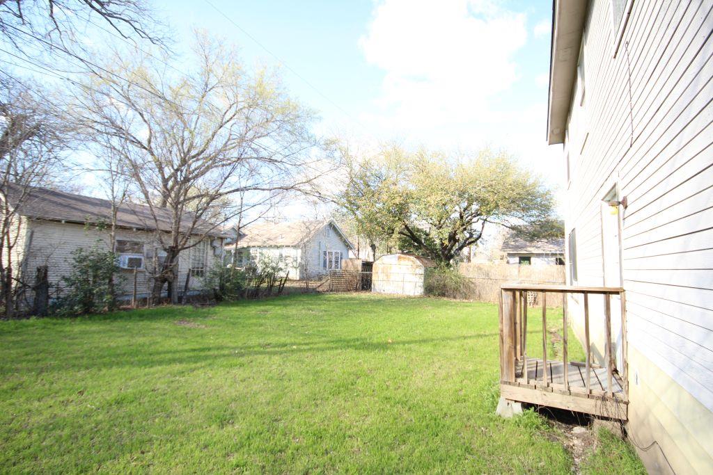 5204 Guadalupe St, Austin, TX 78751