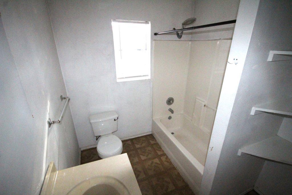 5204 Guadalupe St, Austin, TX 78751