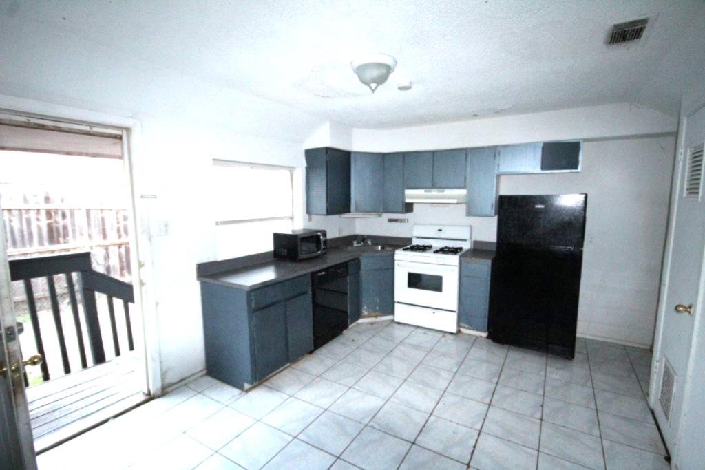 5204 Guadalupe St, Austin, TX 78751