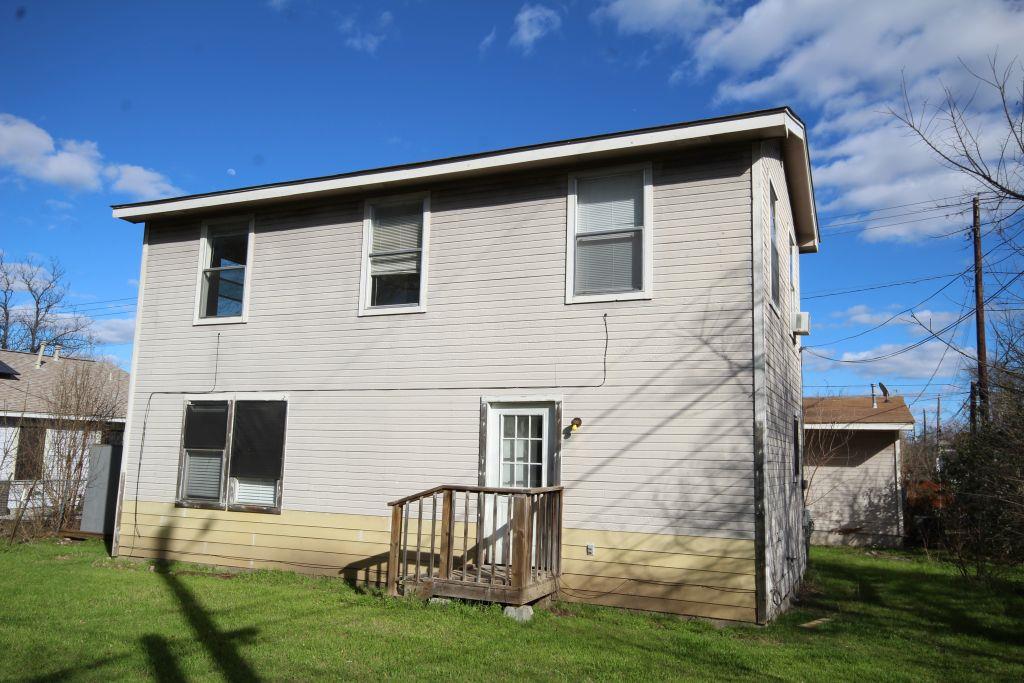 5204 Guadalupe St, Austin, TX 78751