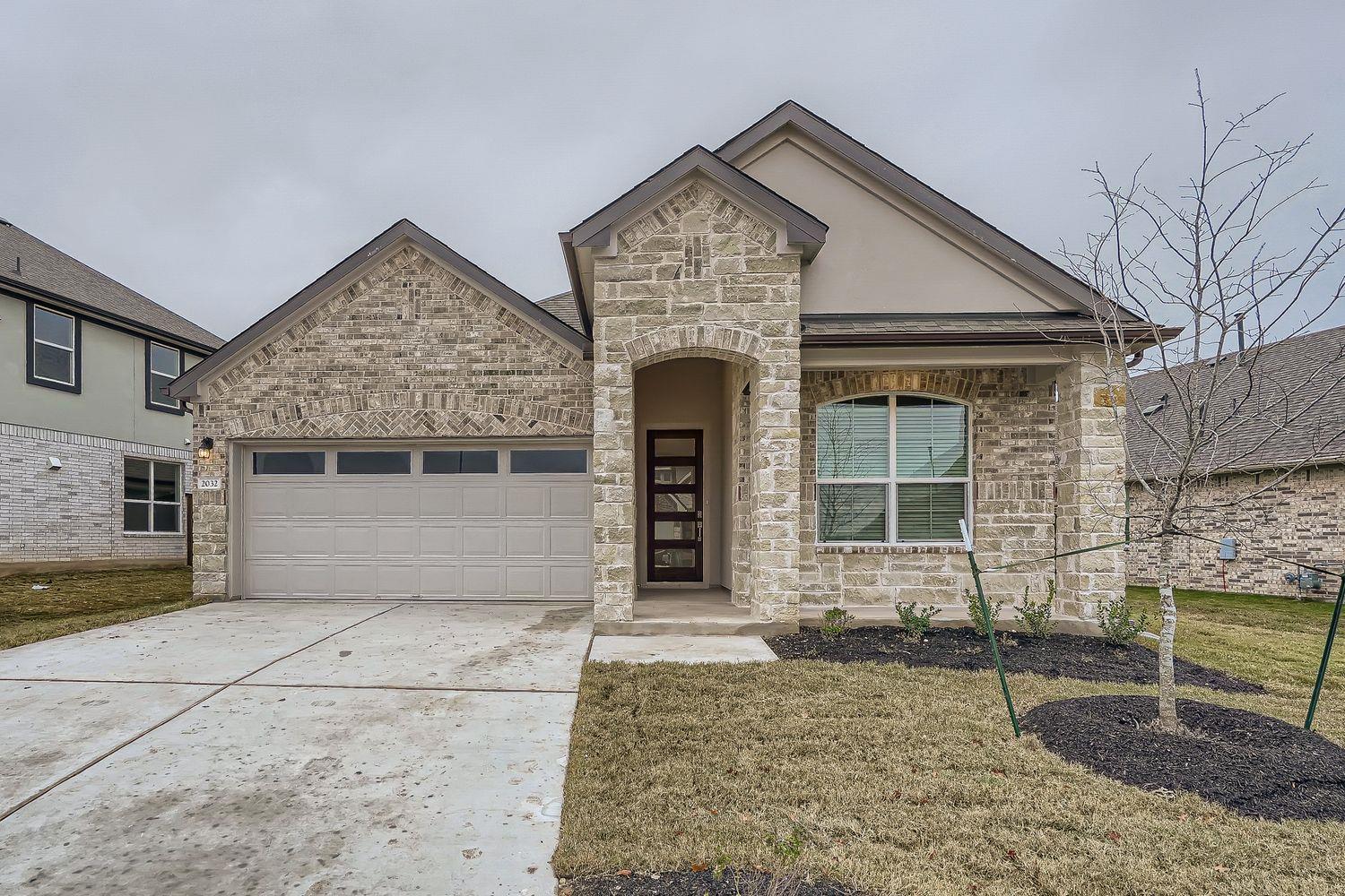 2032 Wilsons Warbler Dr, Leander, TX 78641