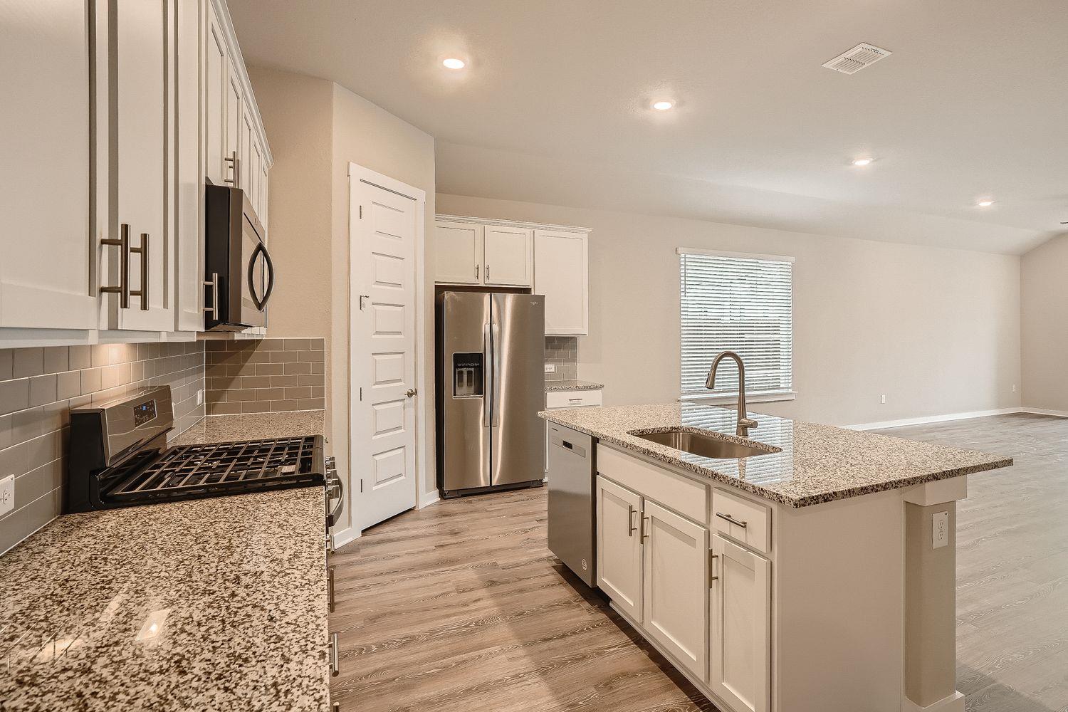 2032 Wilsons Warbler Dr, Leander, TX 78641