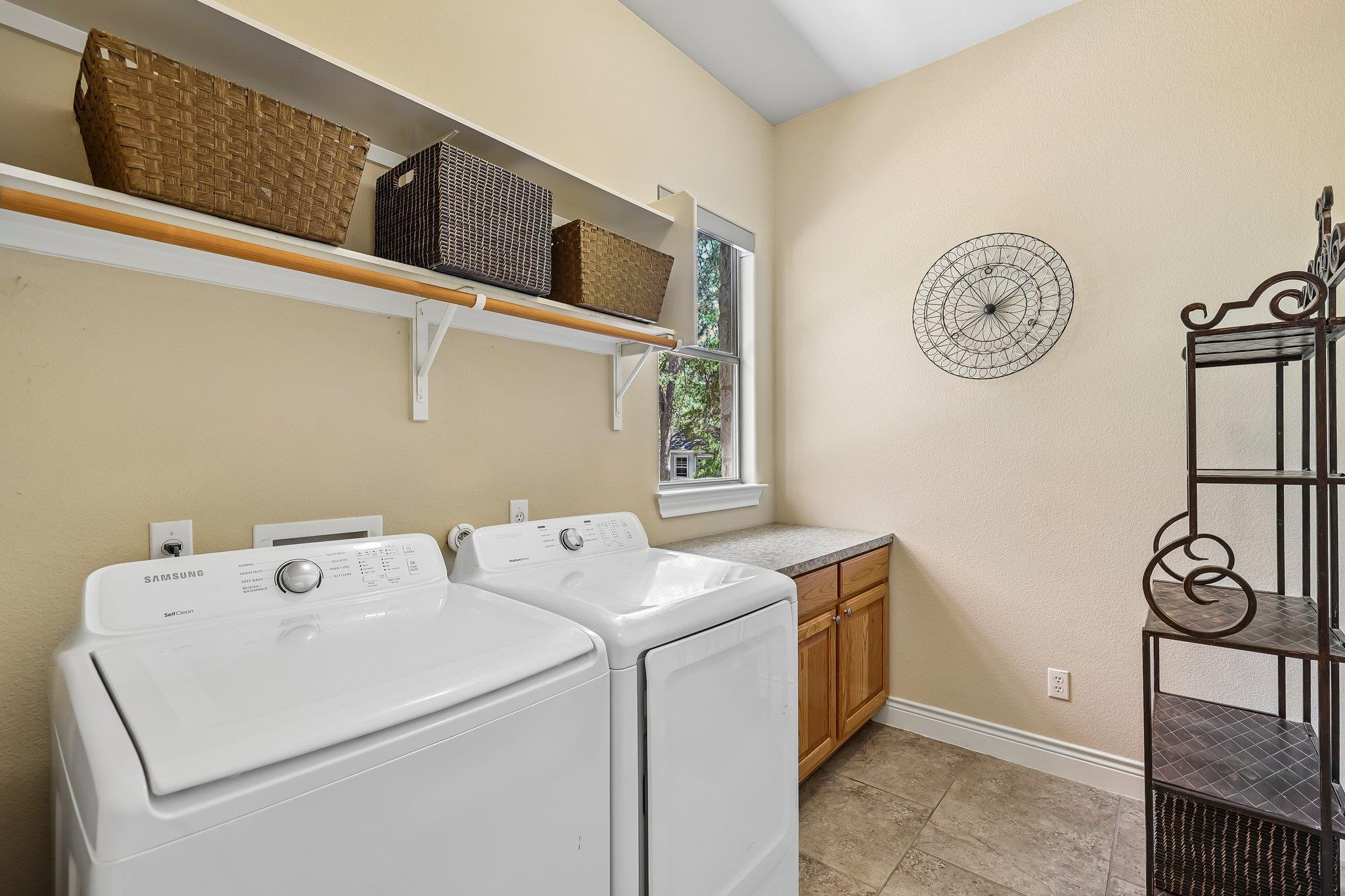 187 Pioneer Psge, Bastrop, TX 78602