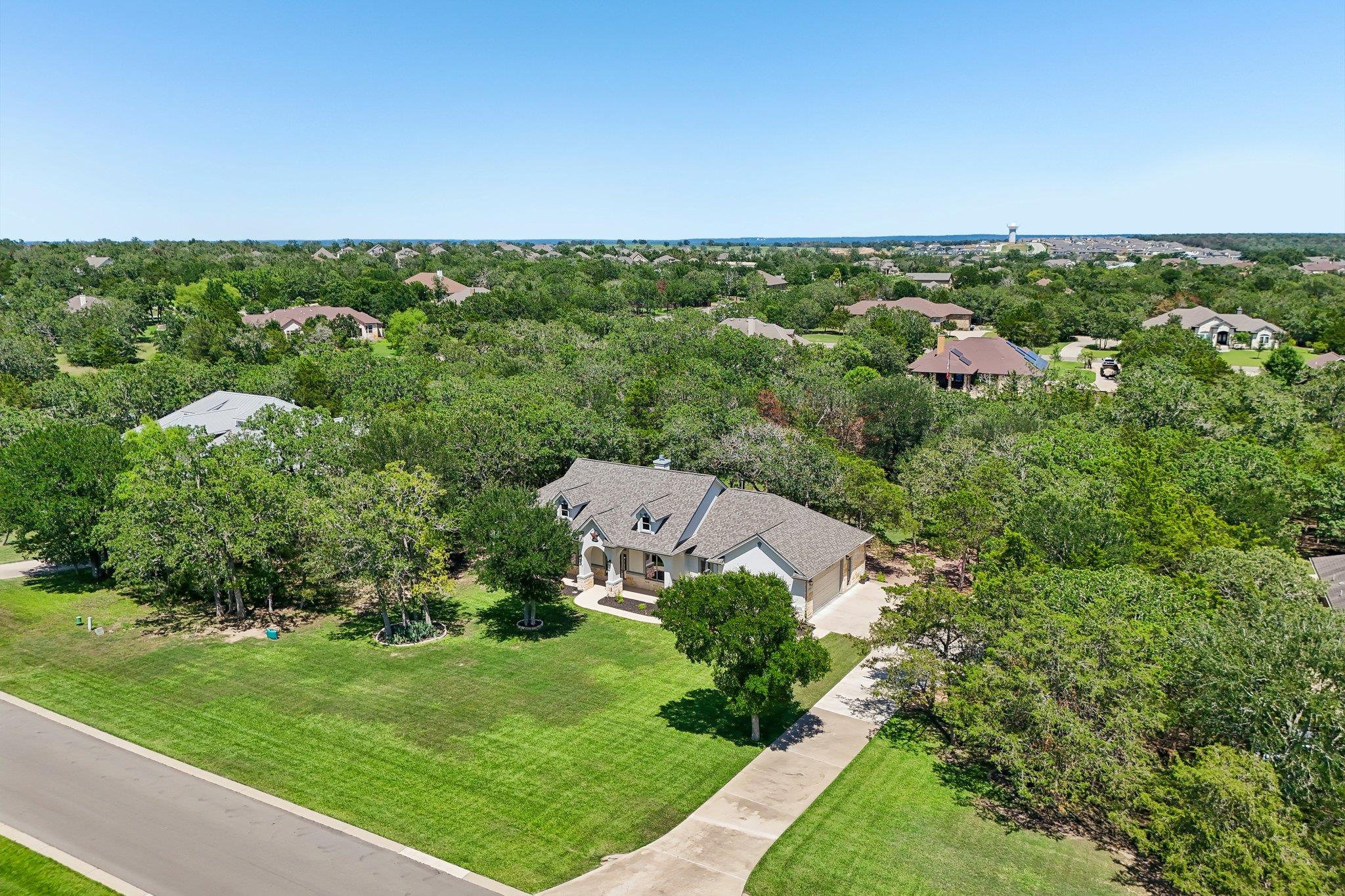 187 Pioneer Psge, Bastrop, TX 78602