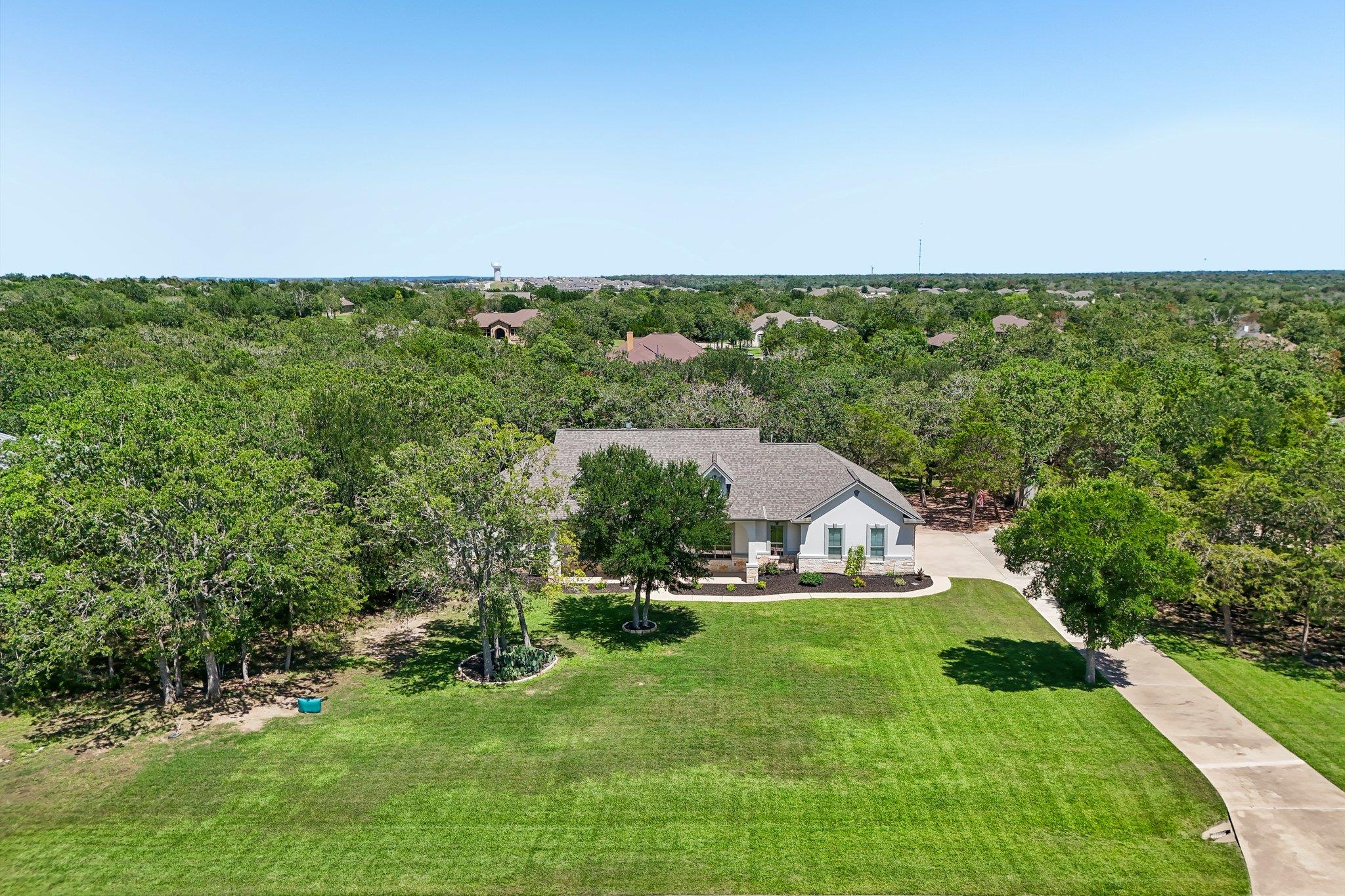 187 Pioneer Psge, Bastrop, TX 78602