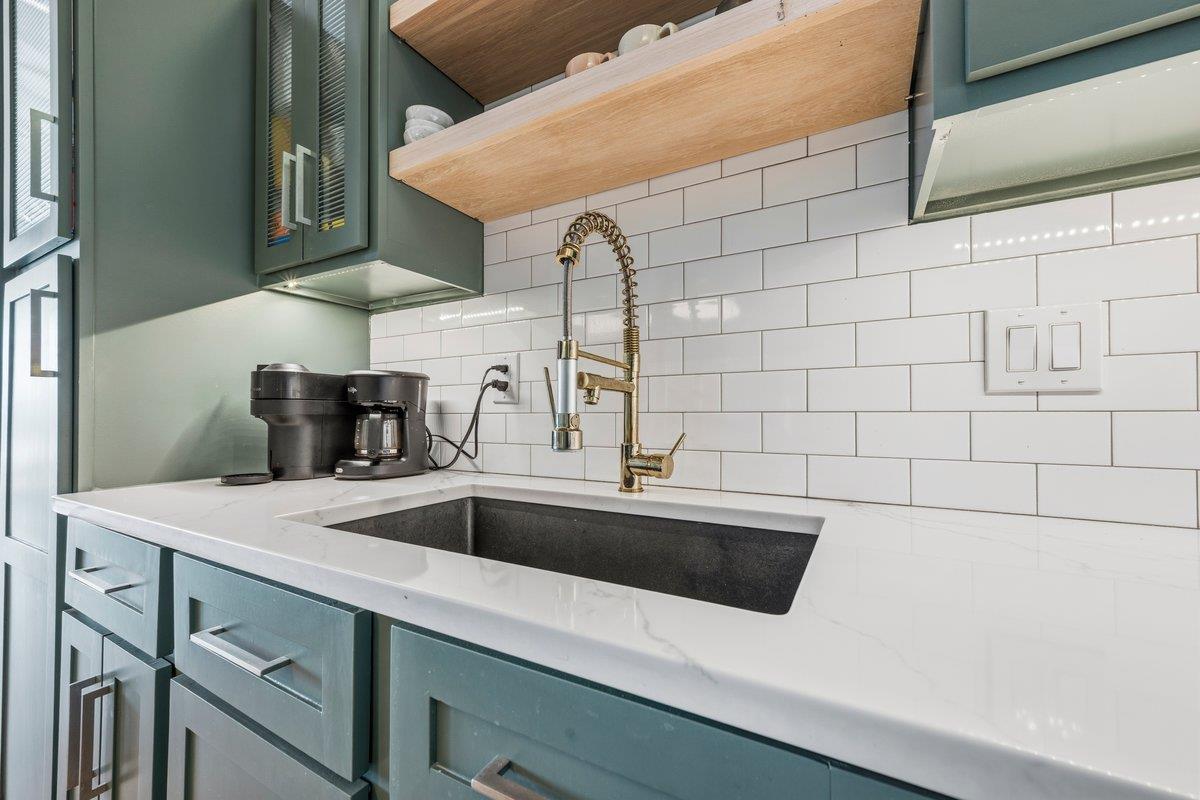 800 W 5th St # 705, Austin, TX 78703