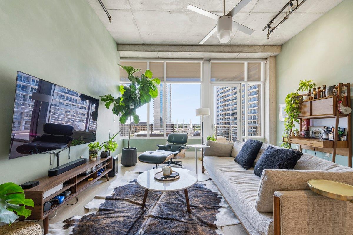 800 W 5th St # 705, Austin, TX 78703