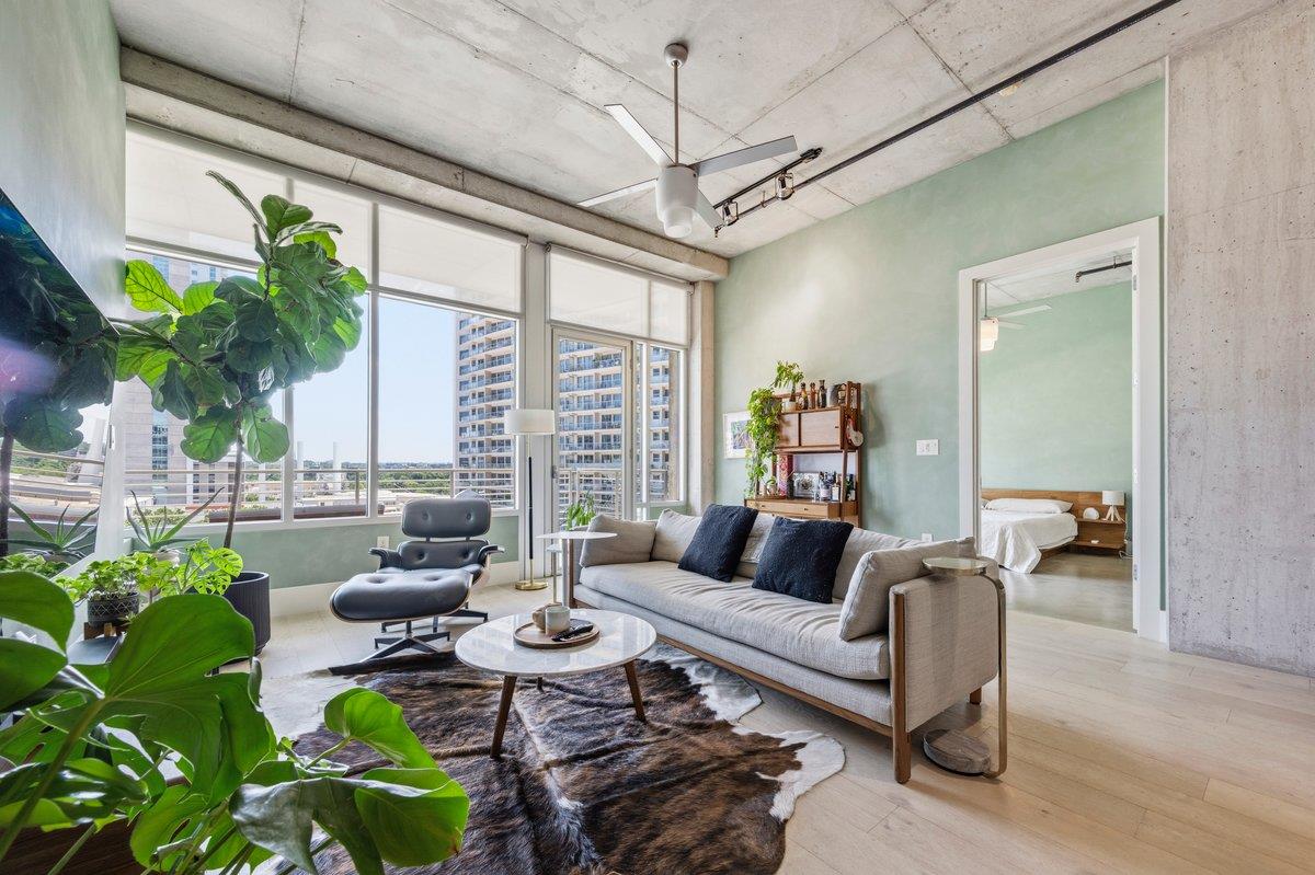 800 W 5th St # 705, Austin, TX 78703