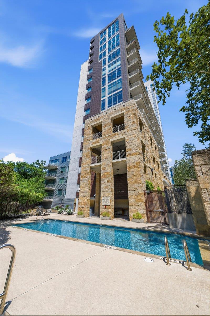 800 W 5th St # 705, Austin, TX 78703