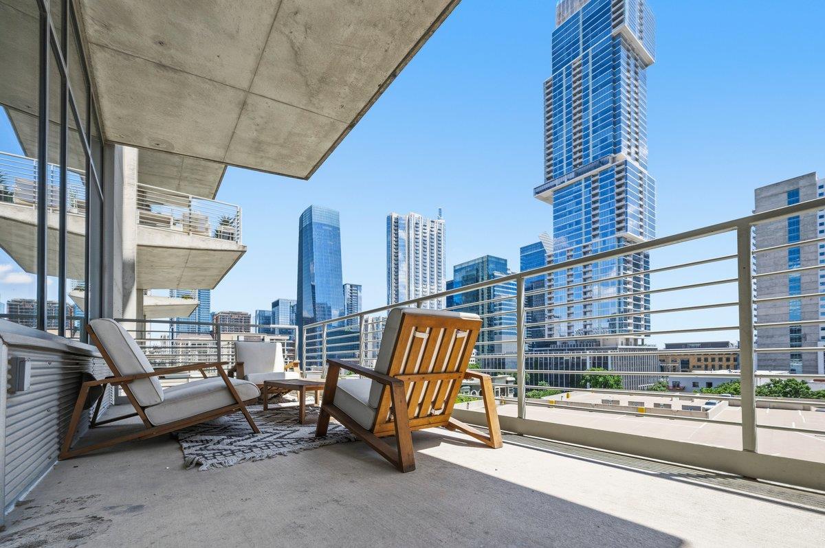 800 W 5th St # 705, Austin, TX 78703