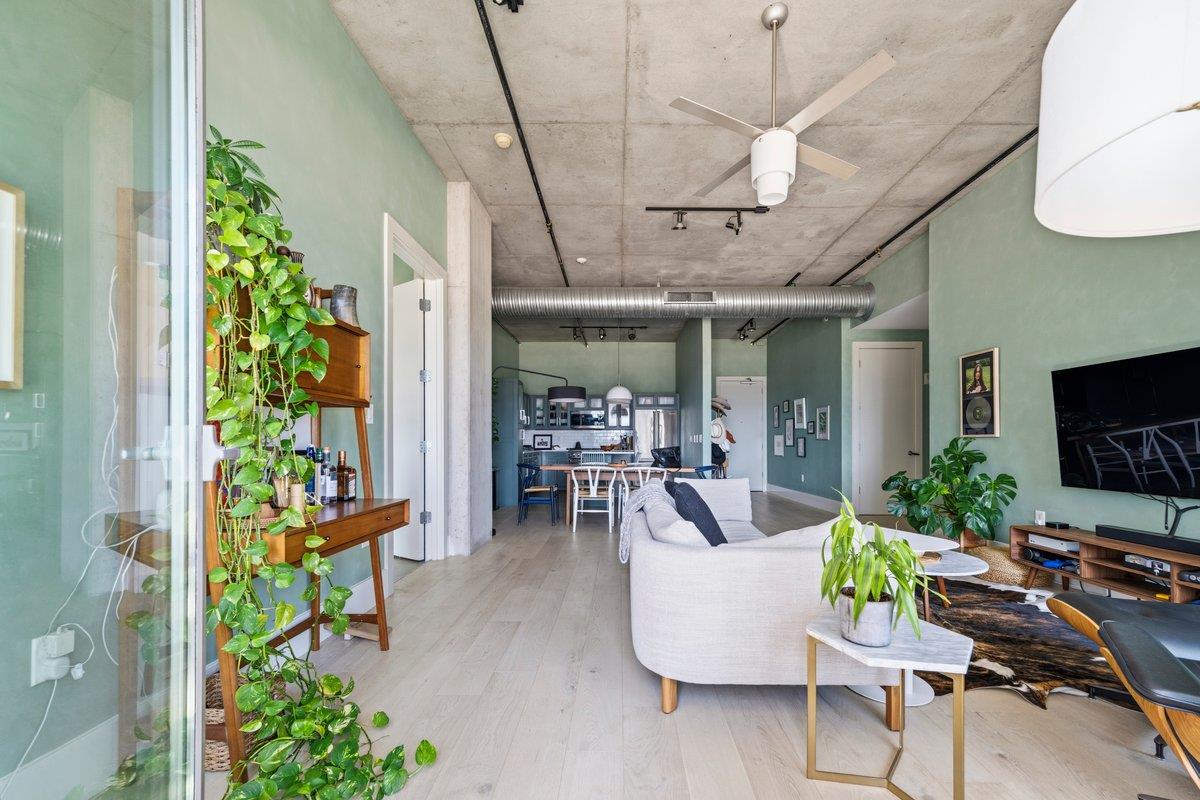 800 W 5th St # 705, Austin, TX 78703