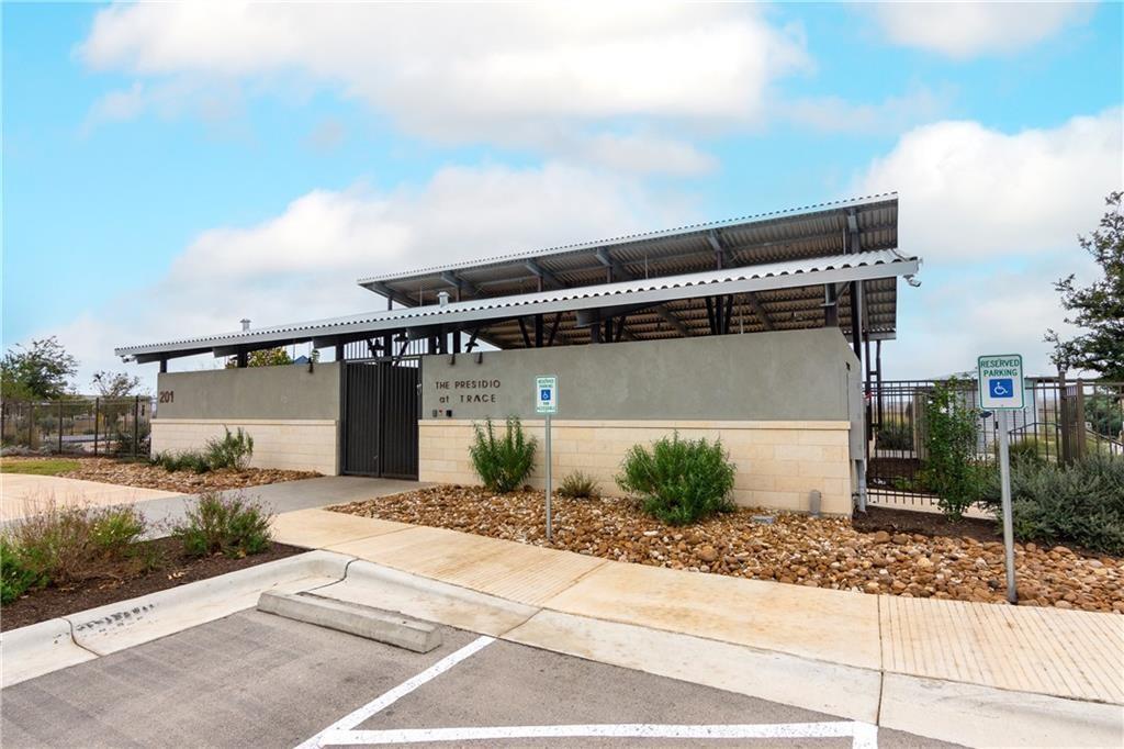124 Spiny Lizard Ln, San Marcos, TX 78666
