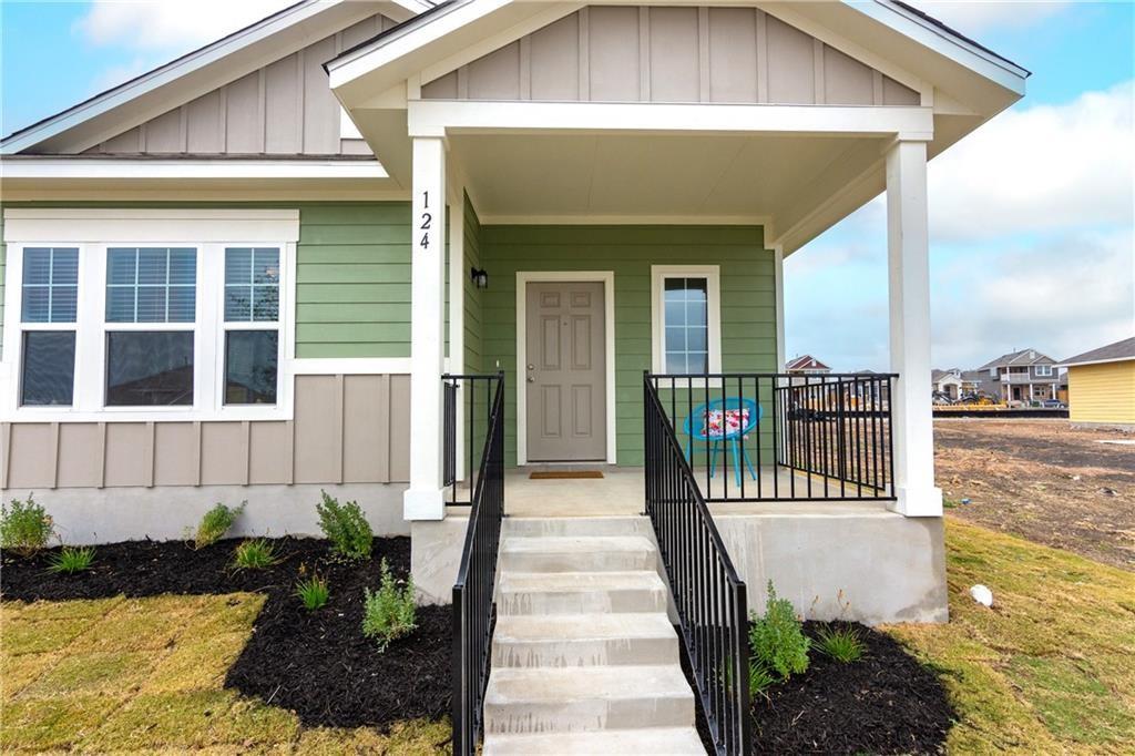124 Spiny Lizard Ln, San Marcos, TX 78666