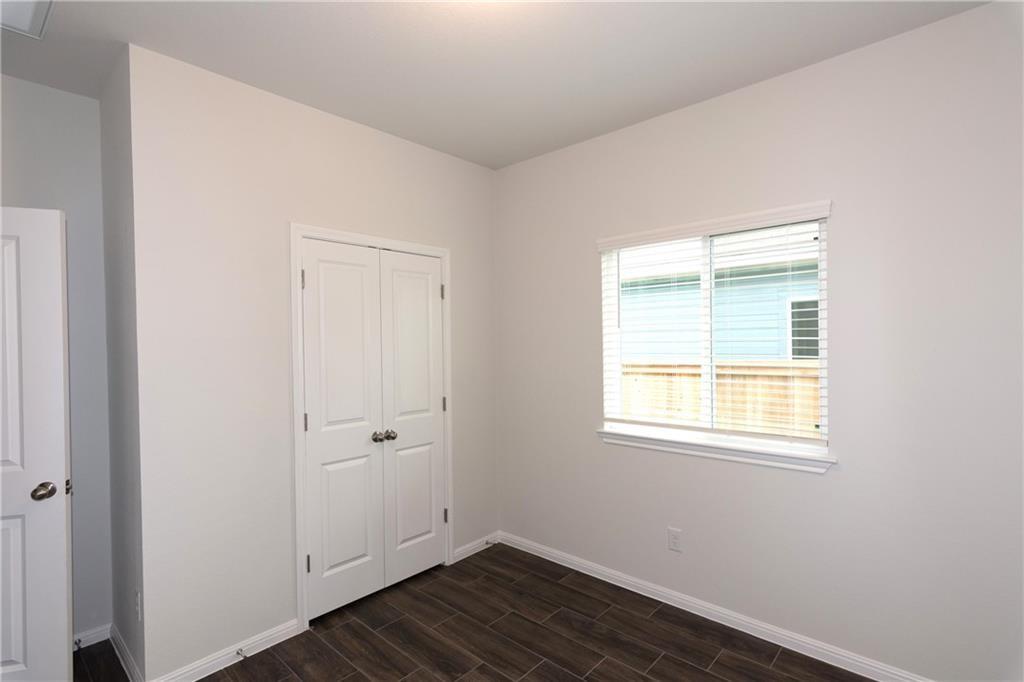 124 Spiny Lizard Ln, San Marcos, TX 78666