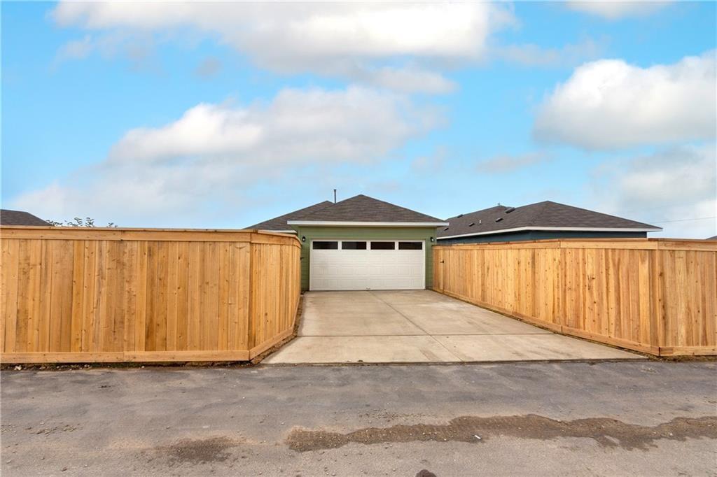 124 Spiny Lizard Ln, San Marcos, TX 78666