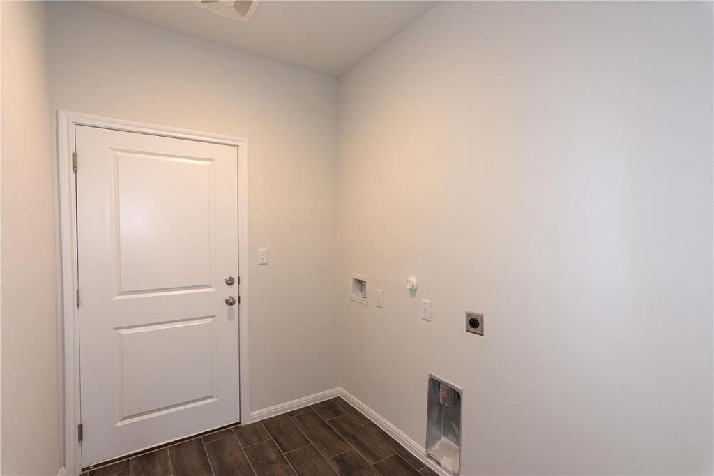 124 Spiny Lizard Ln, San Marcos, TX 78666