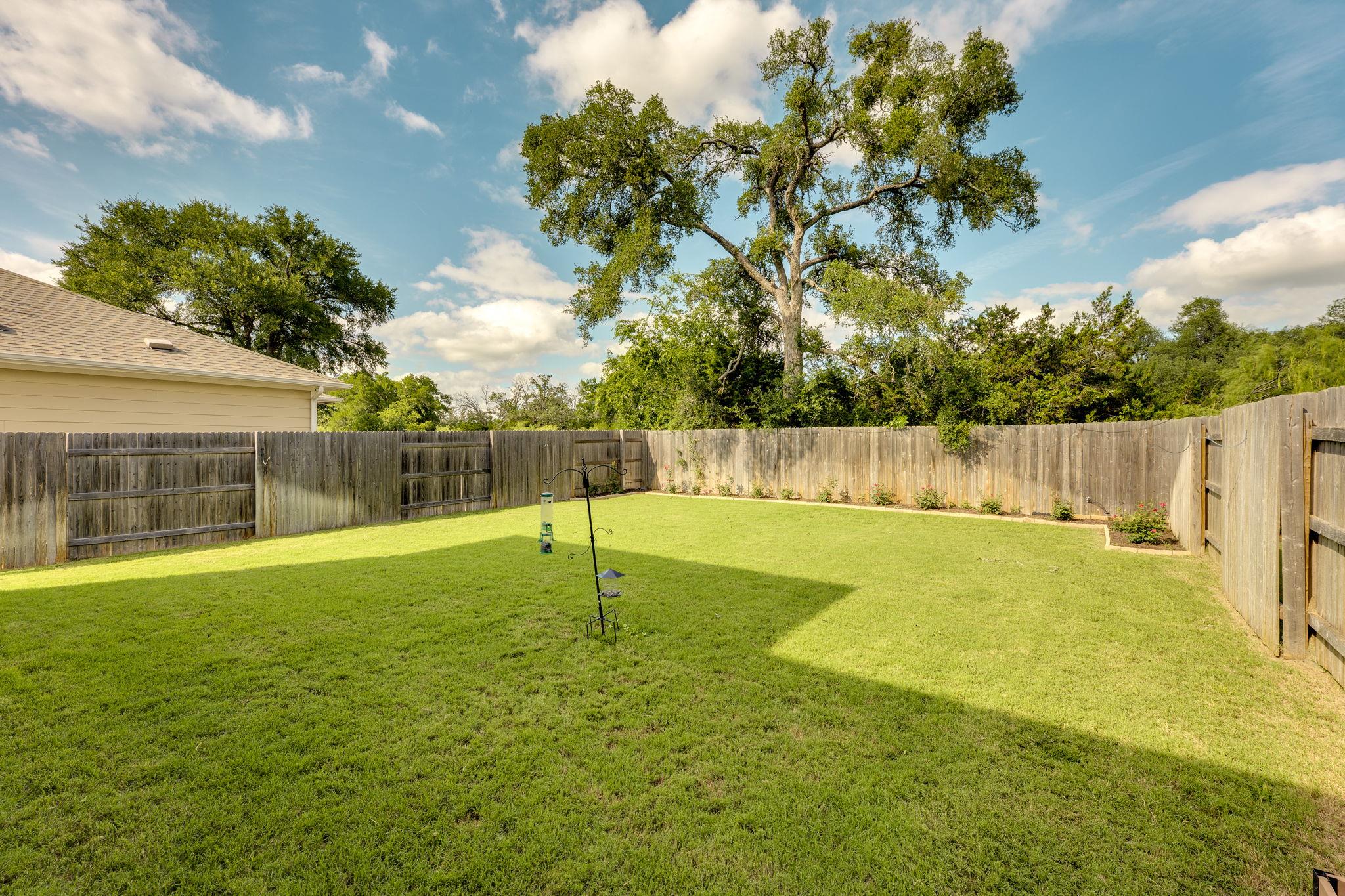 208 Stone Canyon Dr, Georgetown, TX 78628